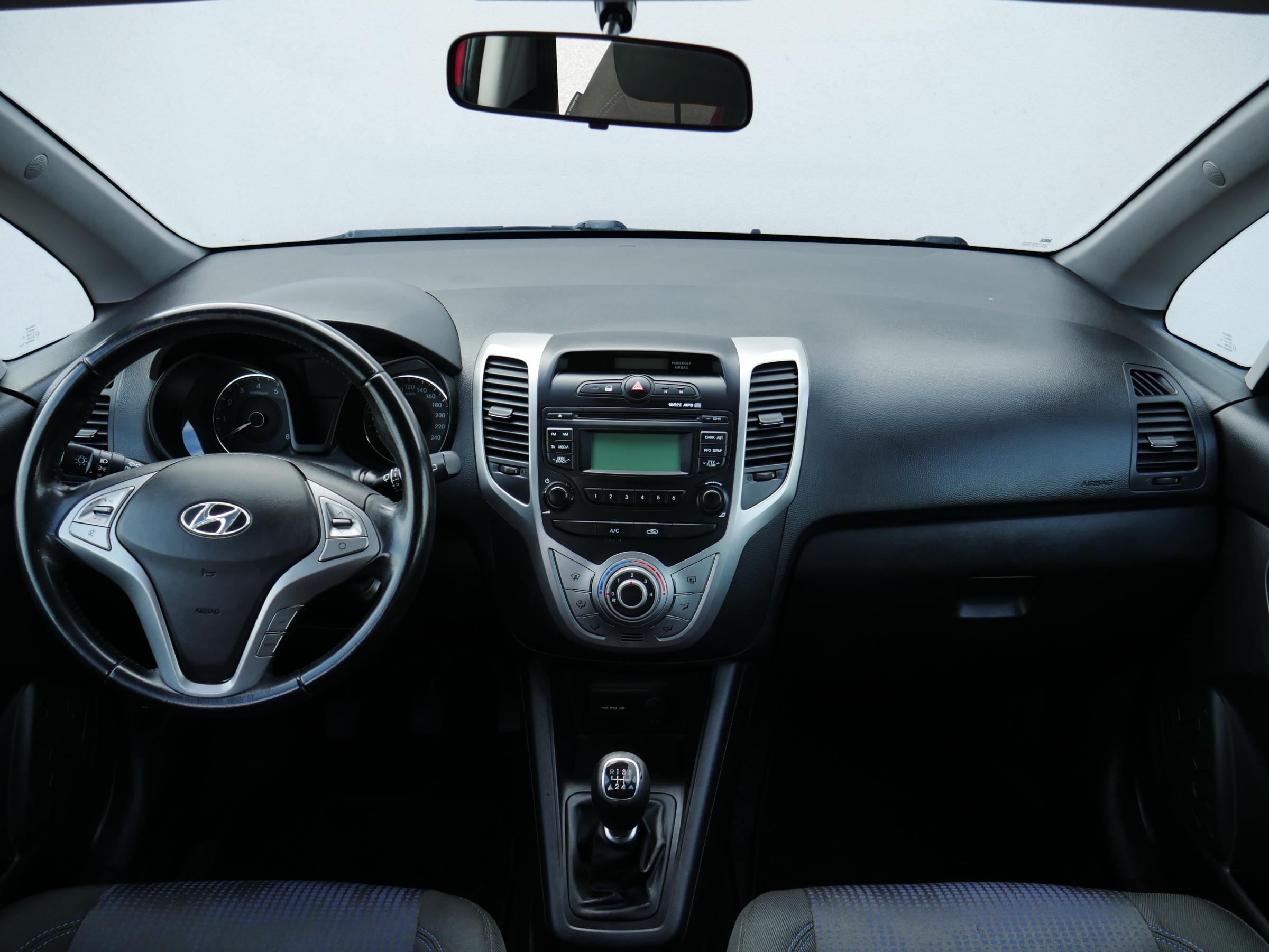 Hyundai ix20, 2014 - pohled č. 8