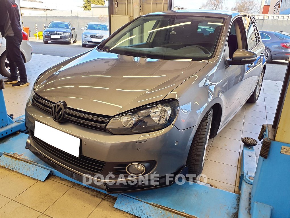 Volkswagen Golf 1.2 TSI 
