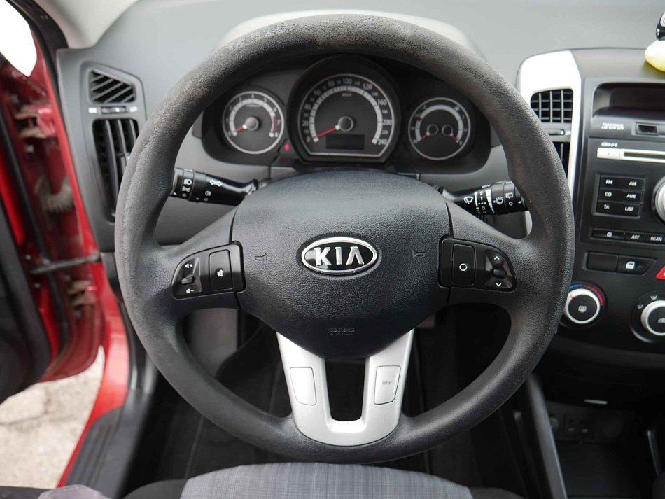 Kia Ceed 1.4i 