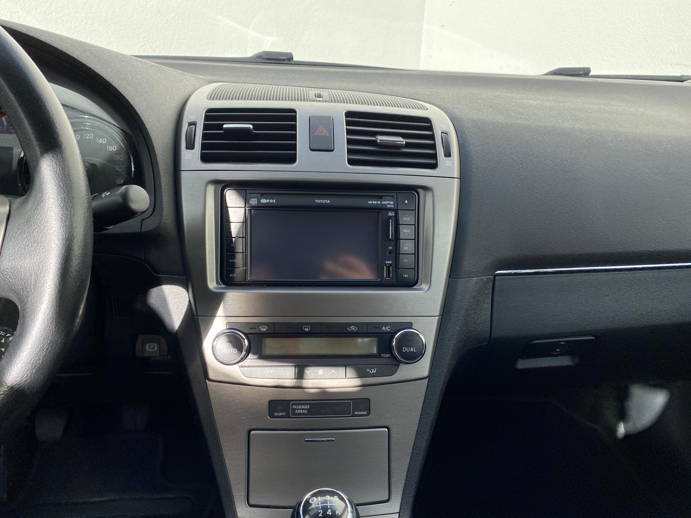 Toyota Avensis, 2010 - pohled č. 12