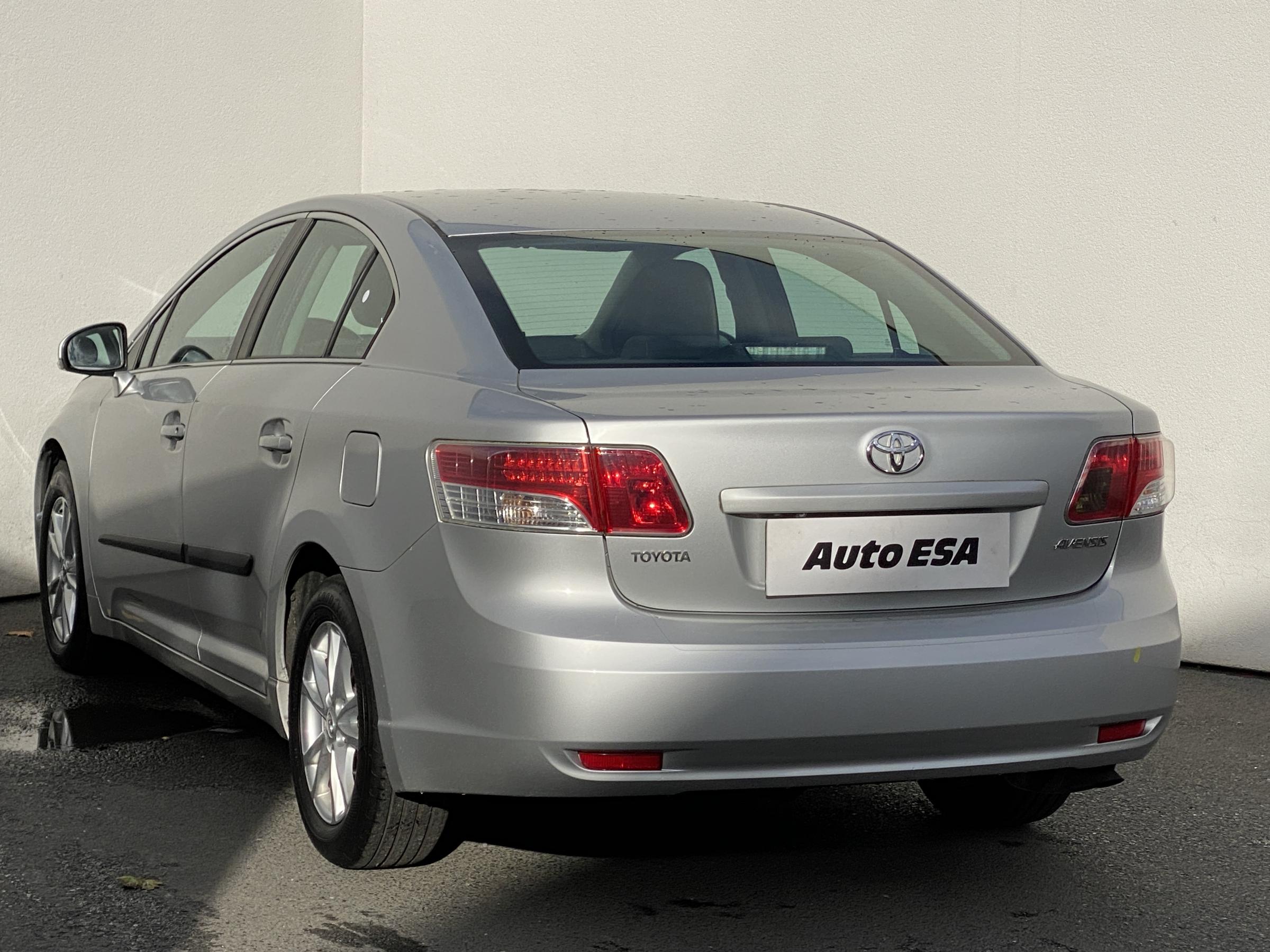 Toyota Avensis, 2010 - pohled č. 6
