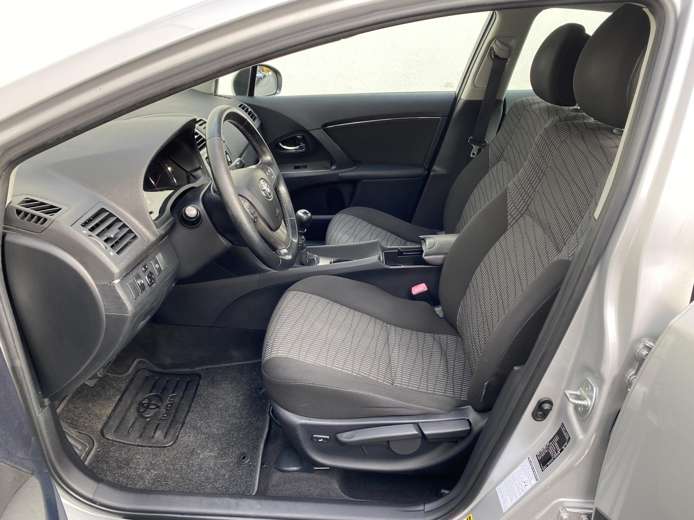 Toyota Avensis, 2010 - pohled č. 9