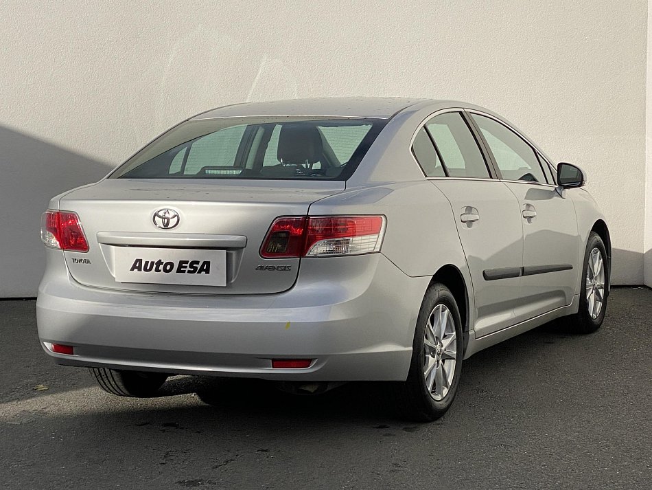 Toyota Avensis 1.8 VVT-i Edition