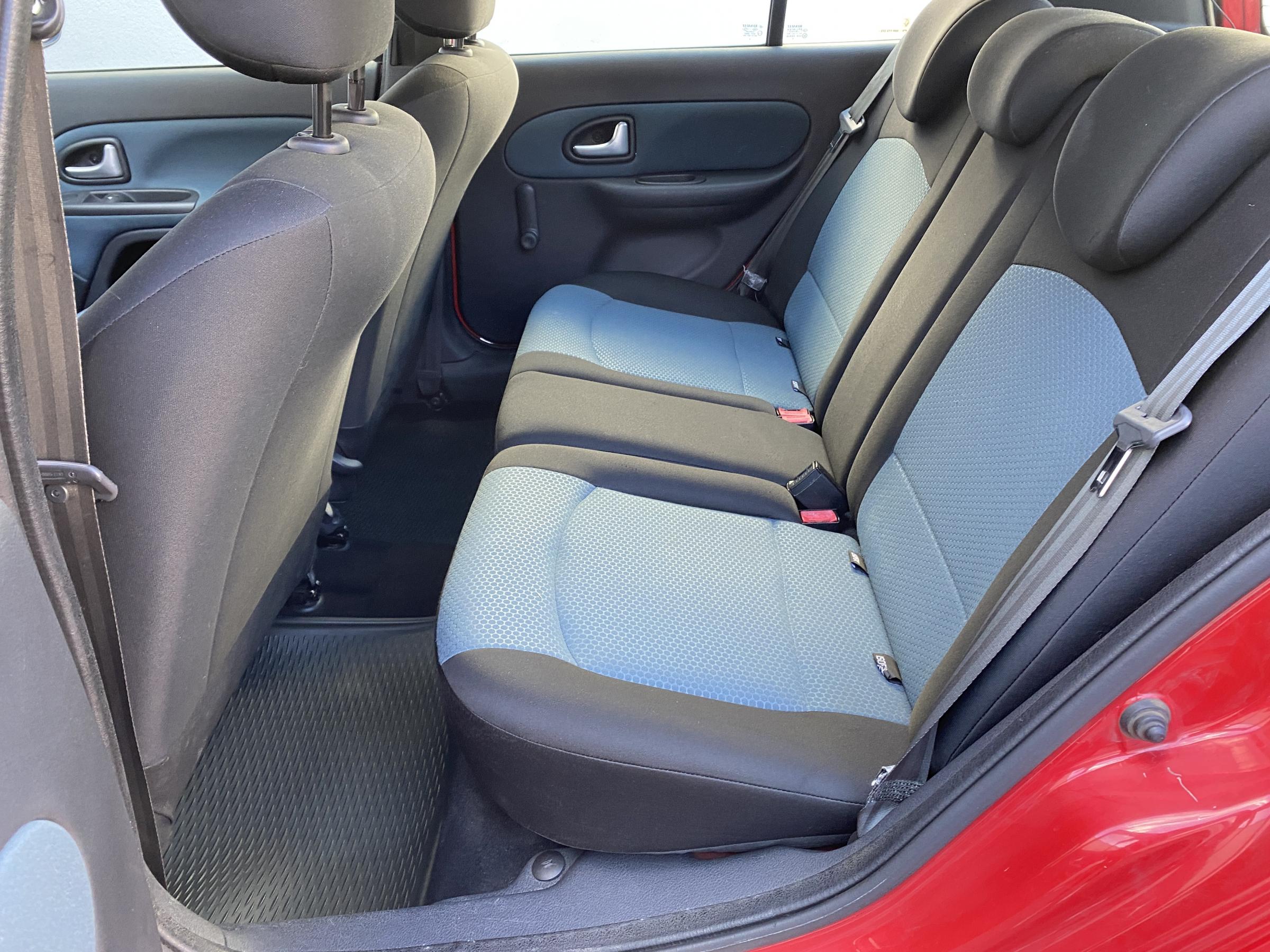 Renault Clio, 2008 - pohled č. 10