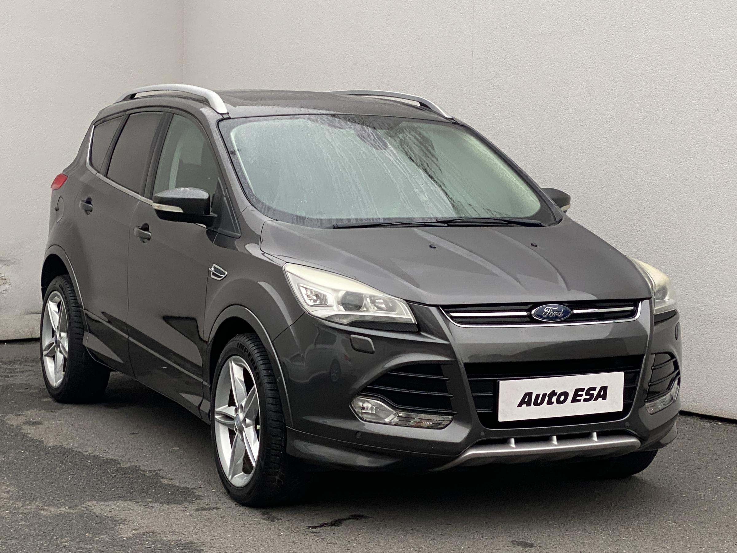 Ford Kuga, 2015