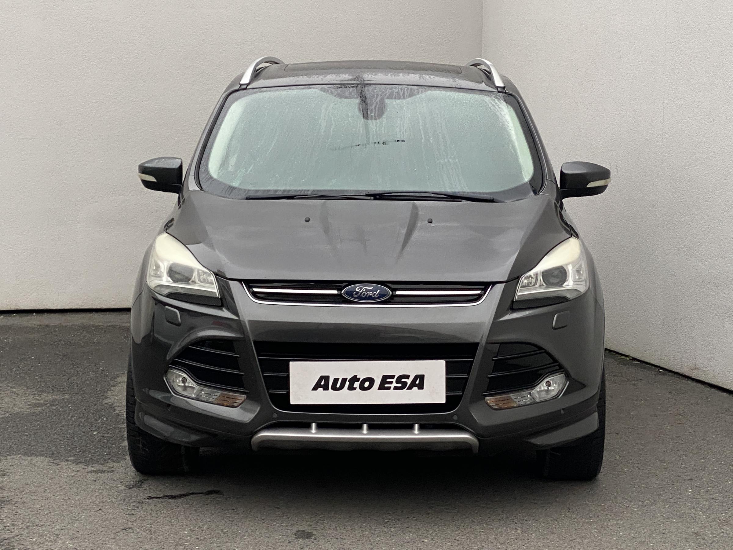 Ford Kuga, 2015 - pohled č. 2