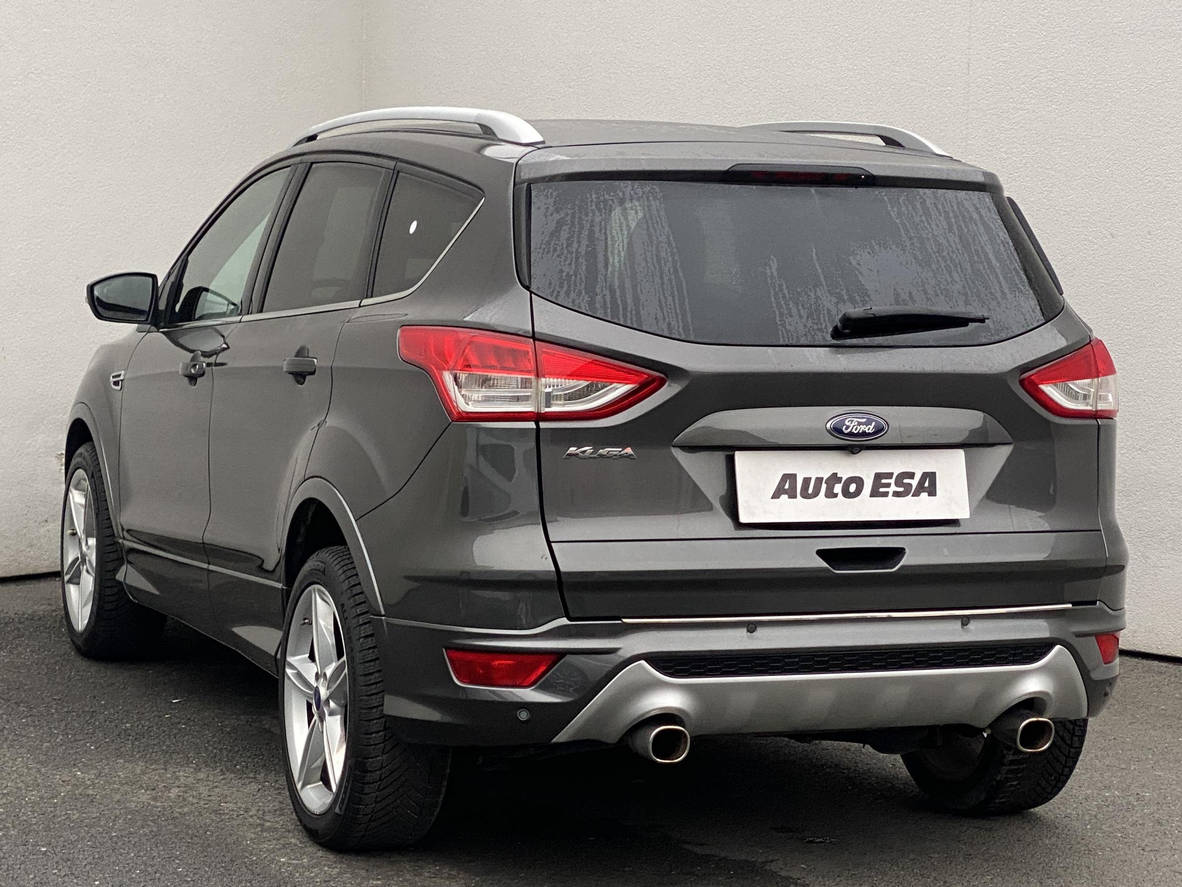 Ford Kuga, 2015 - pohled č. 6