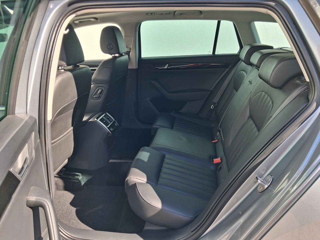 Škoda Superb III 1.8 TSi L&K