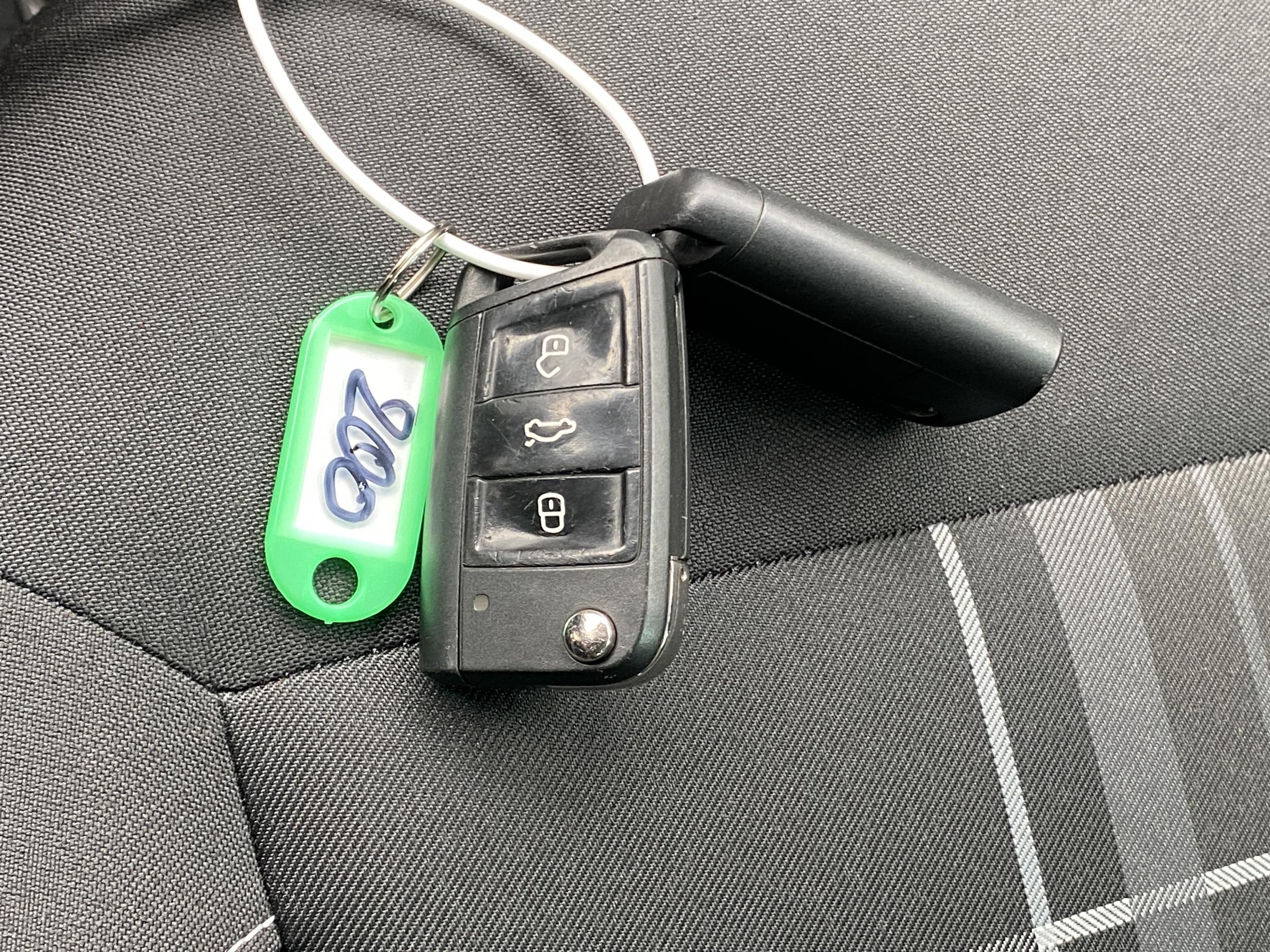 Volkswagen Polo, 2015 - pohled č. 15