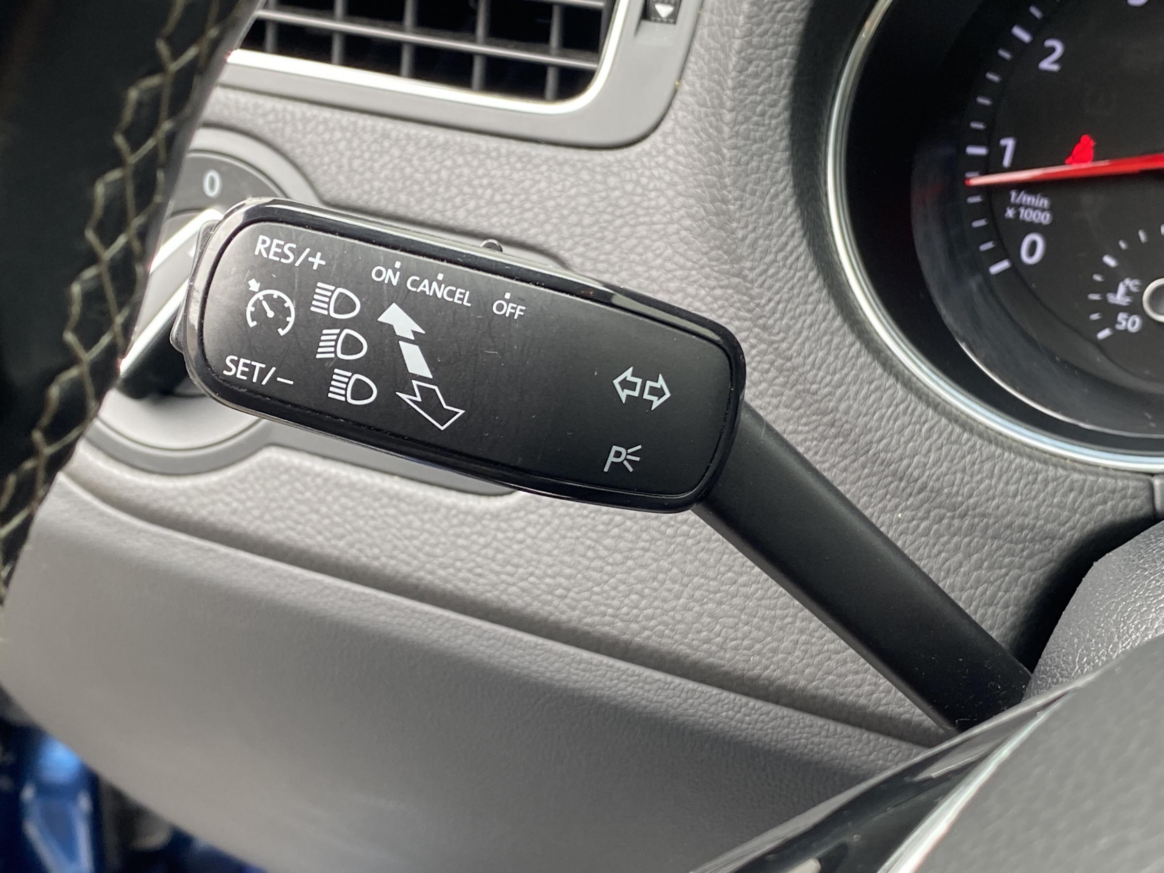 Volkswagen Polo, 2015 - pohled č. 19