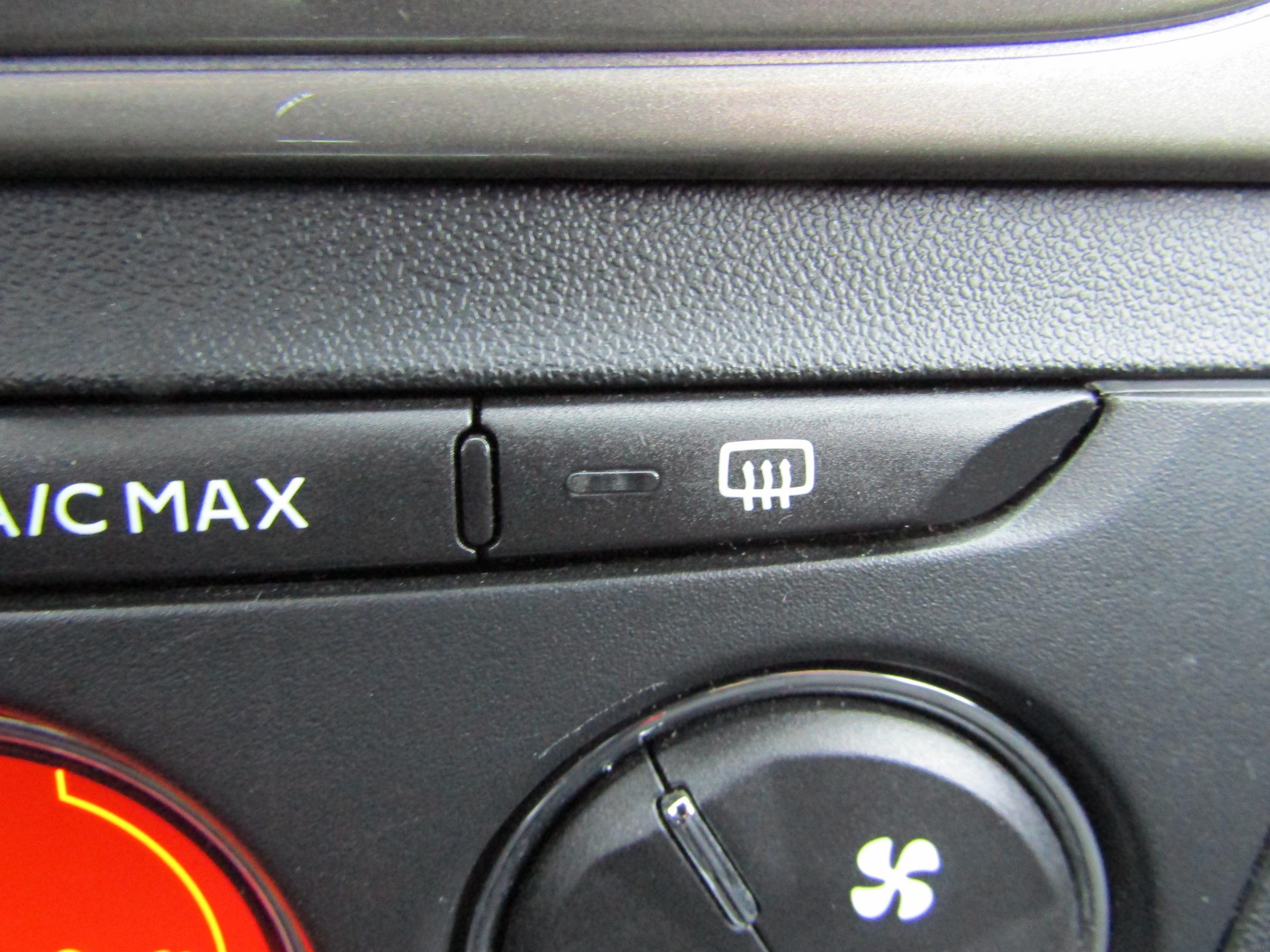 Citroën C-Elysée, 2019 - pohled č. 18