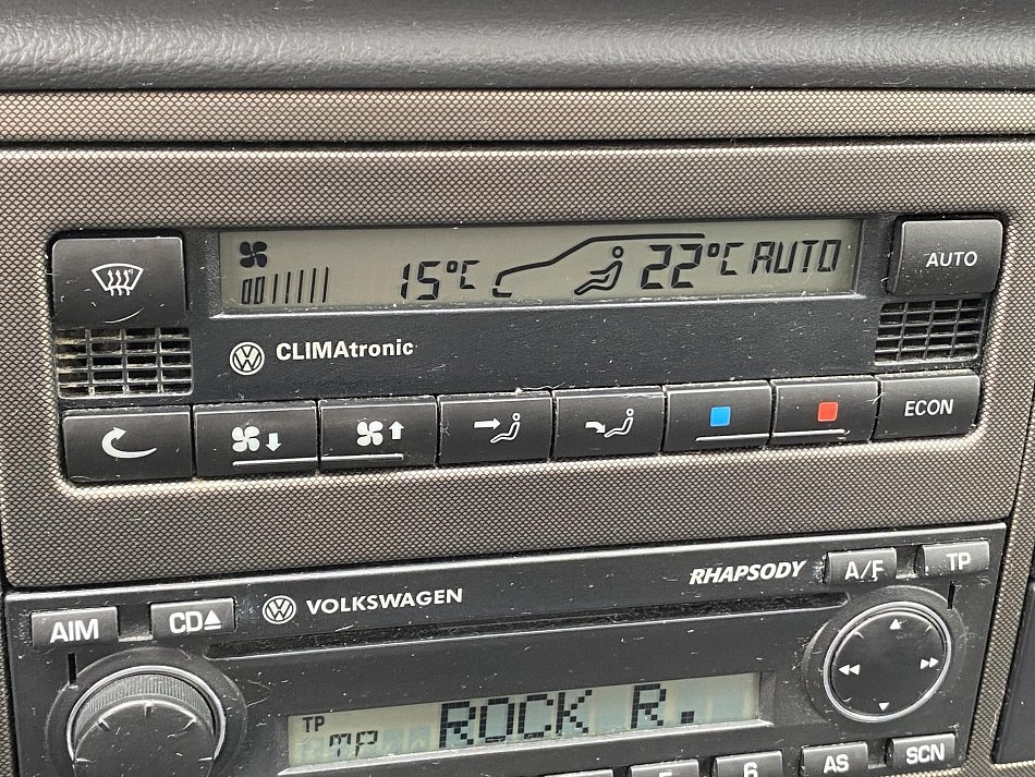 Volkswagen Passat 1.9 TDi 