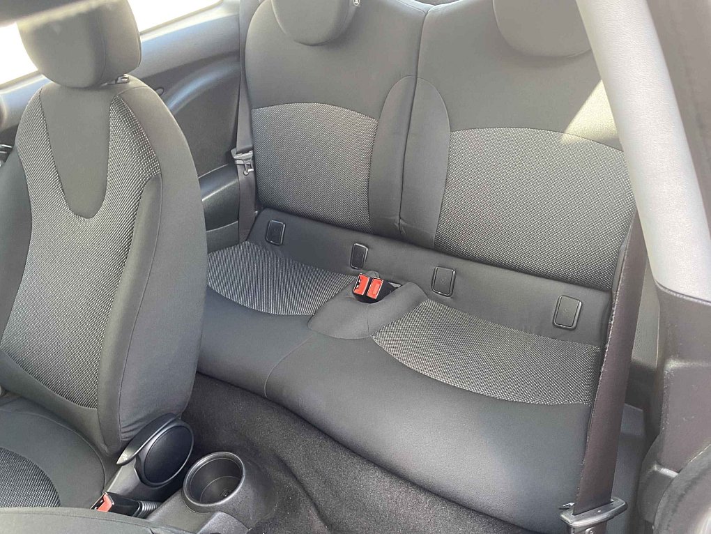 Mini Cooper 1.6D 
