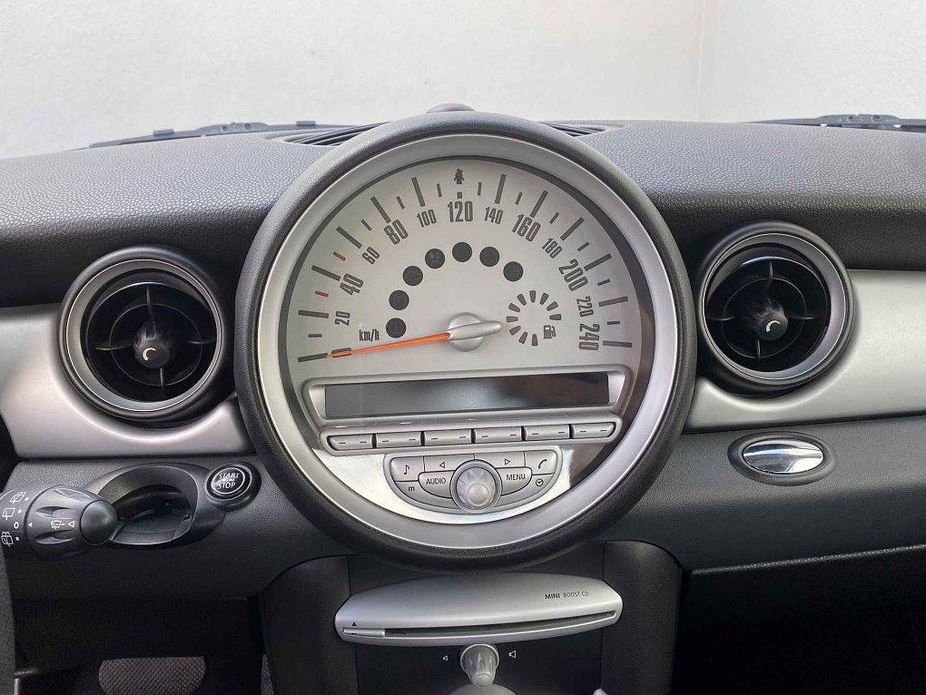 Mini Cooper 1.6D 