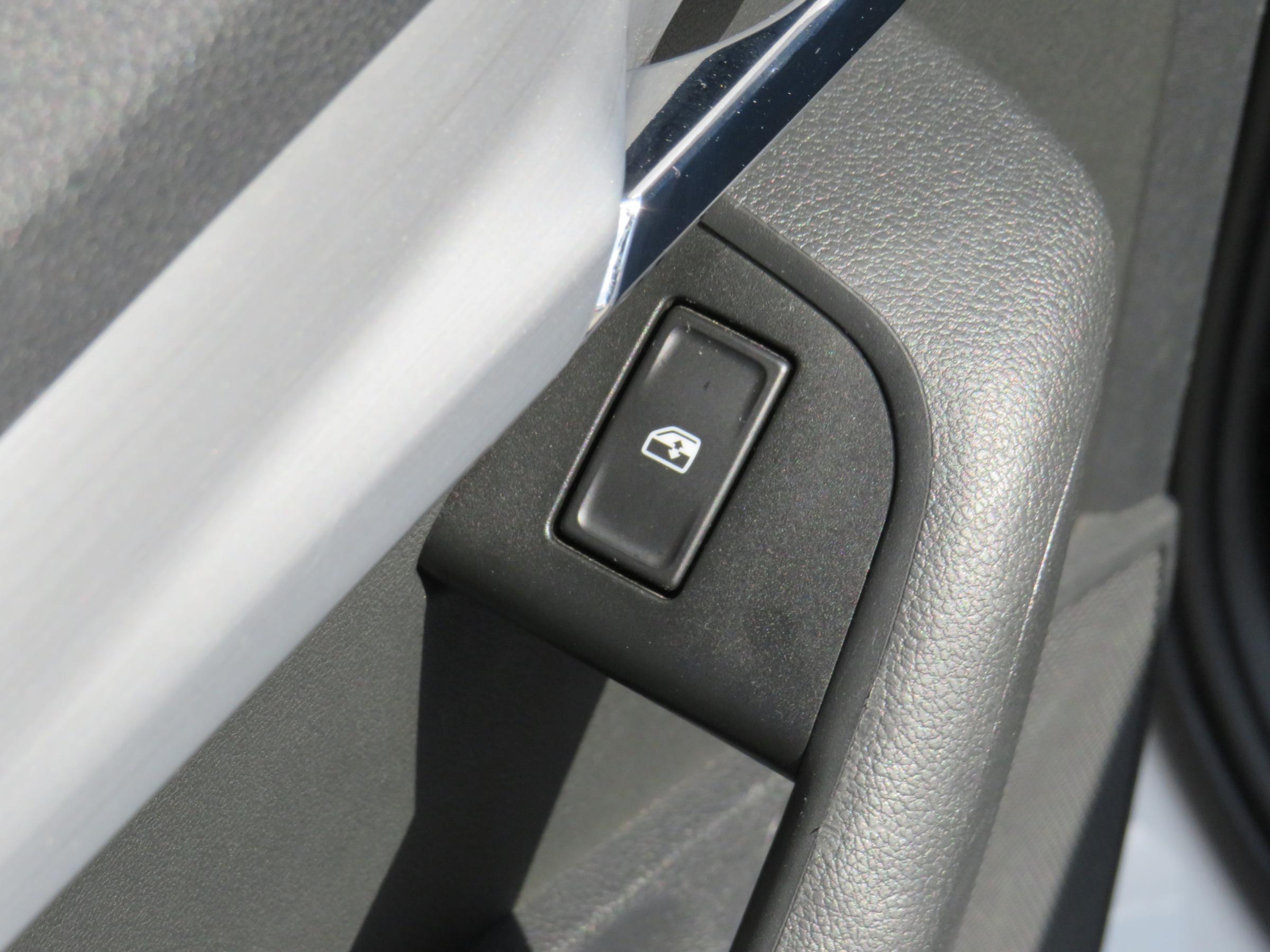 Škoda Octavia III, 2018 - pohled č. 13