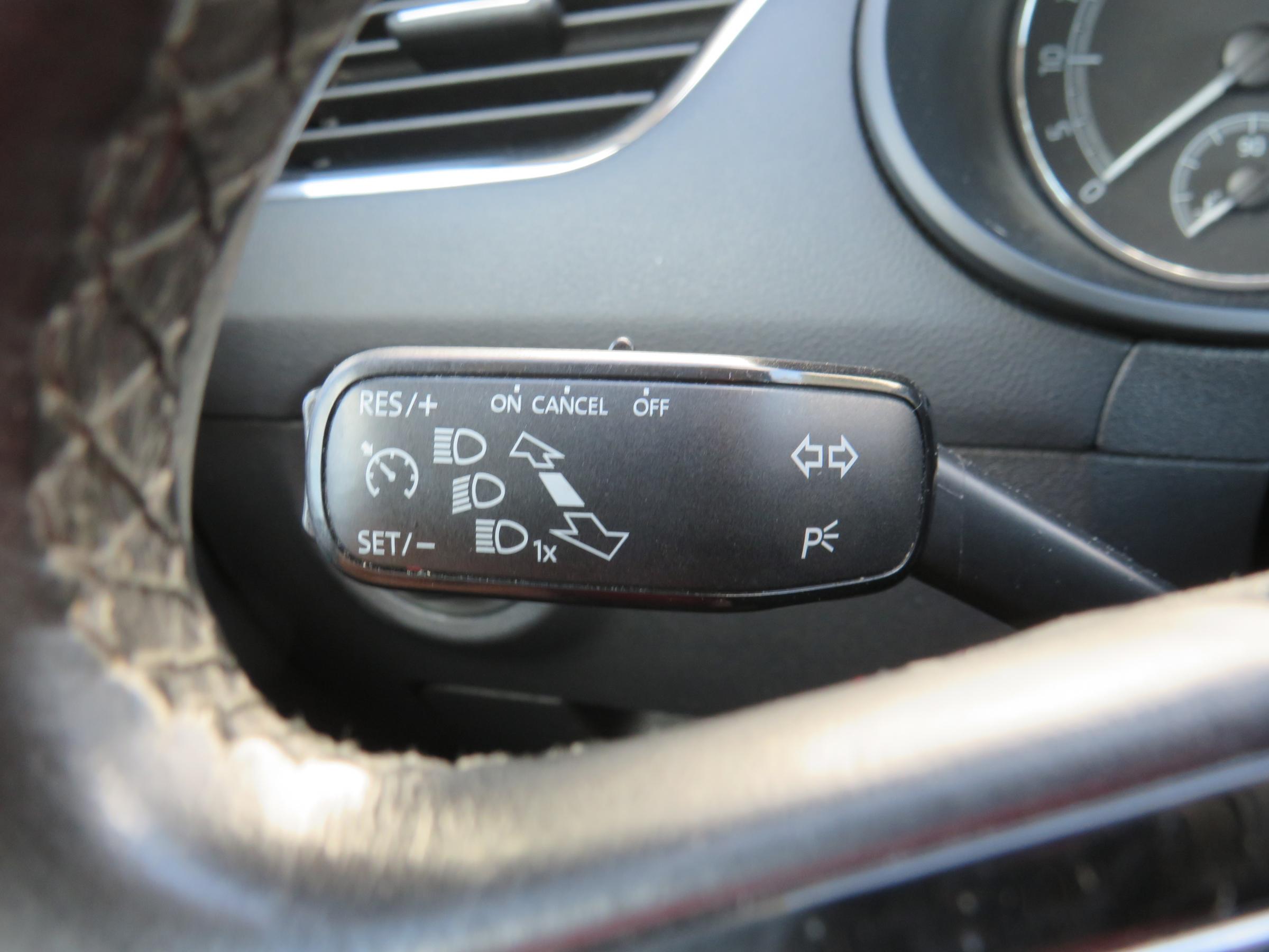 Škoda Octavia III, 2018 - pohled č. 18