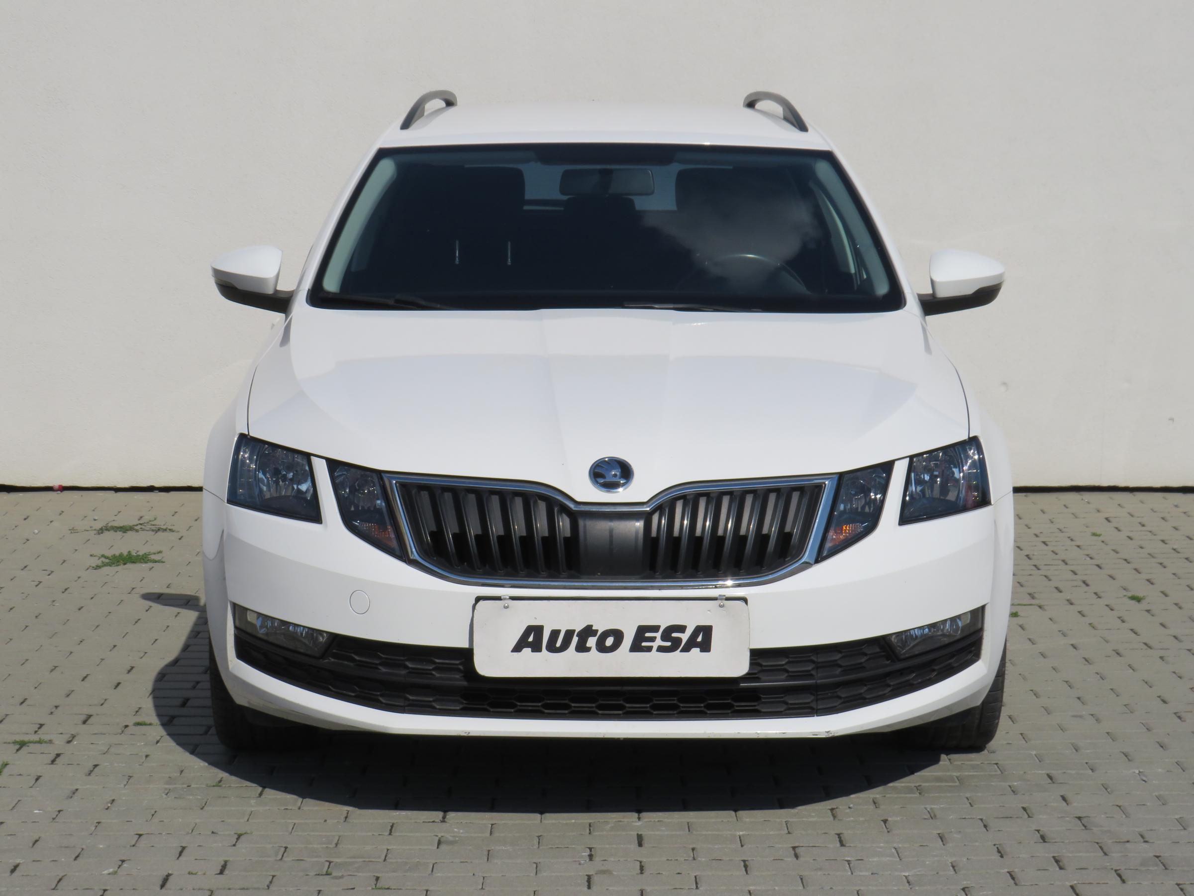 Škoda Octavia III, 2018 - pohled č. 2
