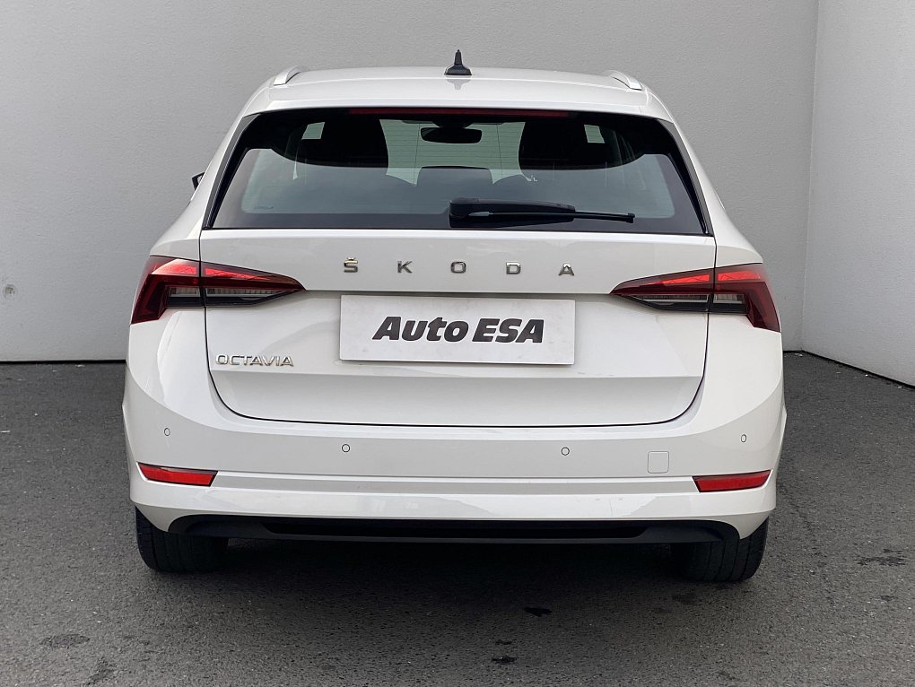 Škoda Octavia IV 1.5 TSi Style
