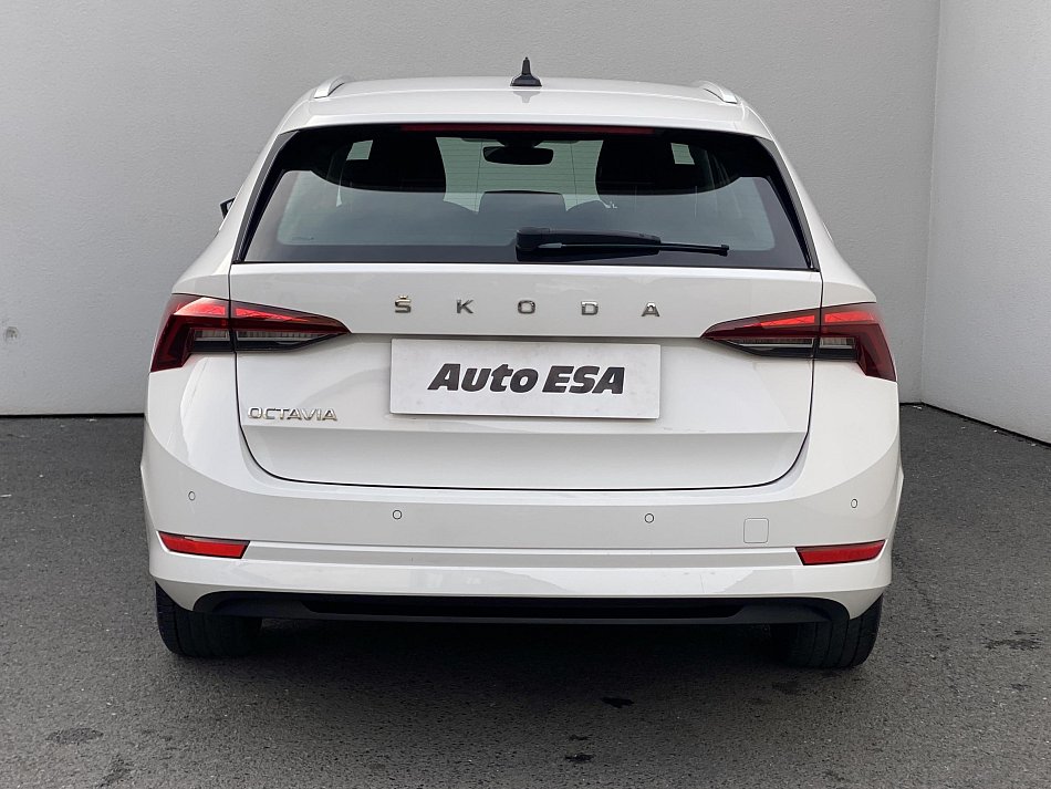 Škoda Octavia IV 1.5 TSi Style