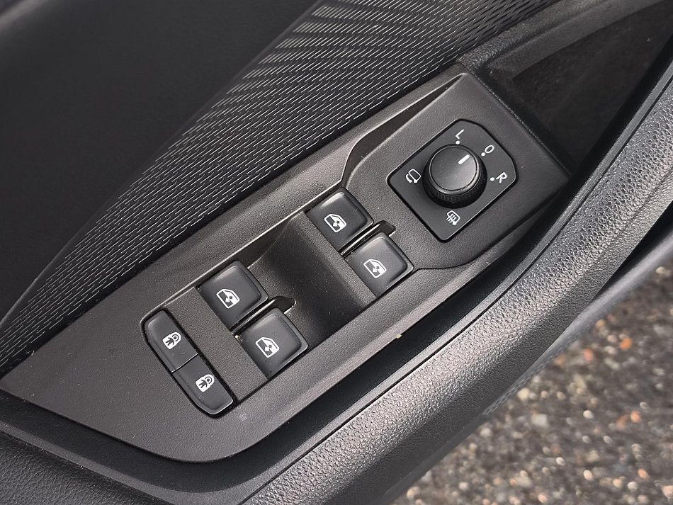 Škoda Octavia IV 1.5TSi Style