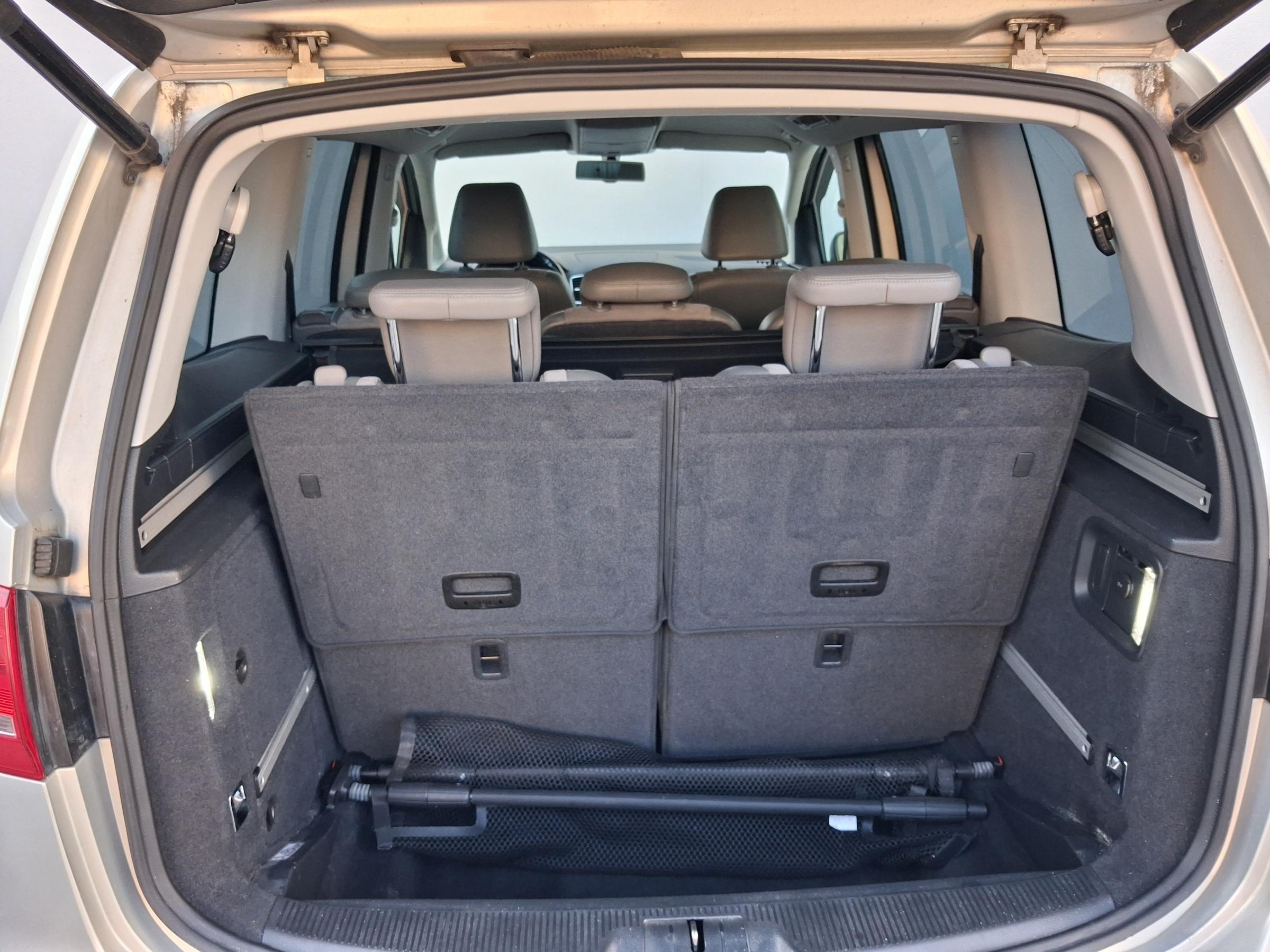 Volkswagen Sharan, 2011 - pohled č. 7