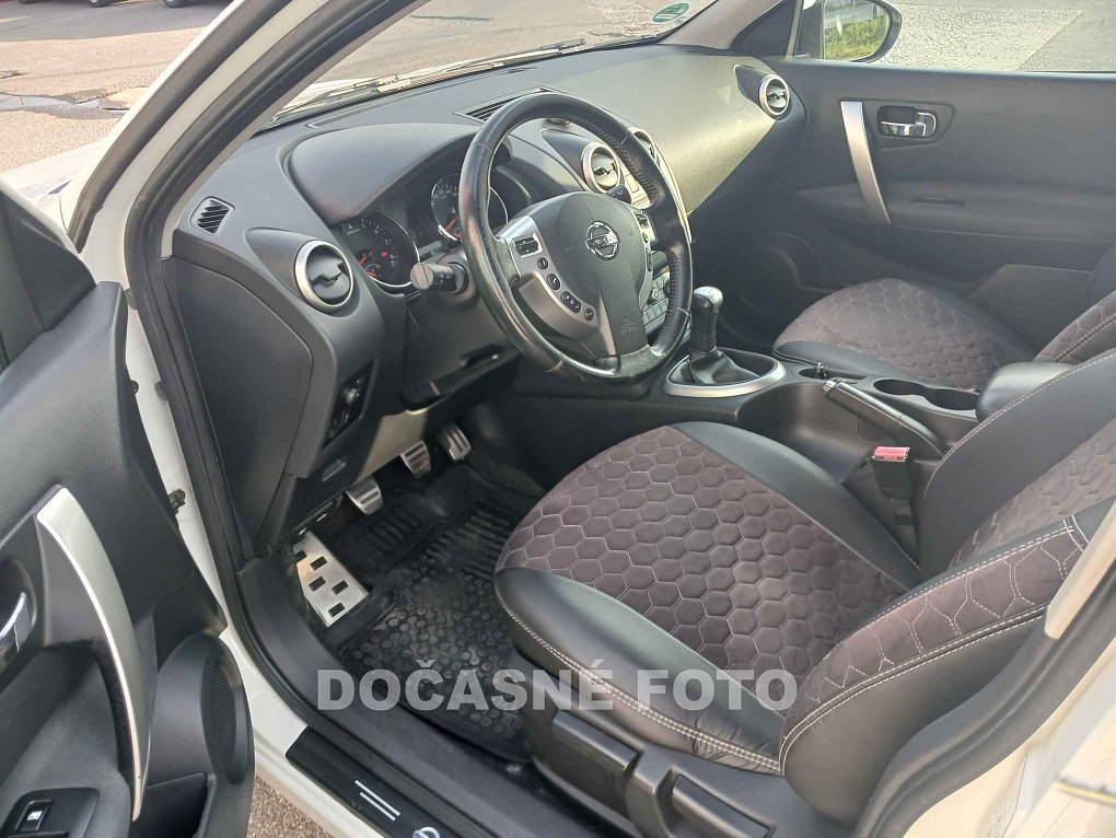 Nissan Qashqai 1.6 16V 