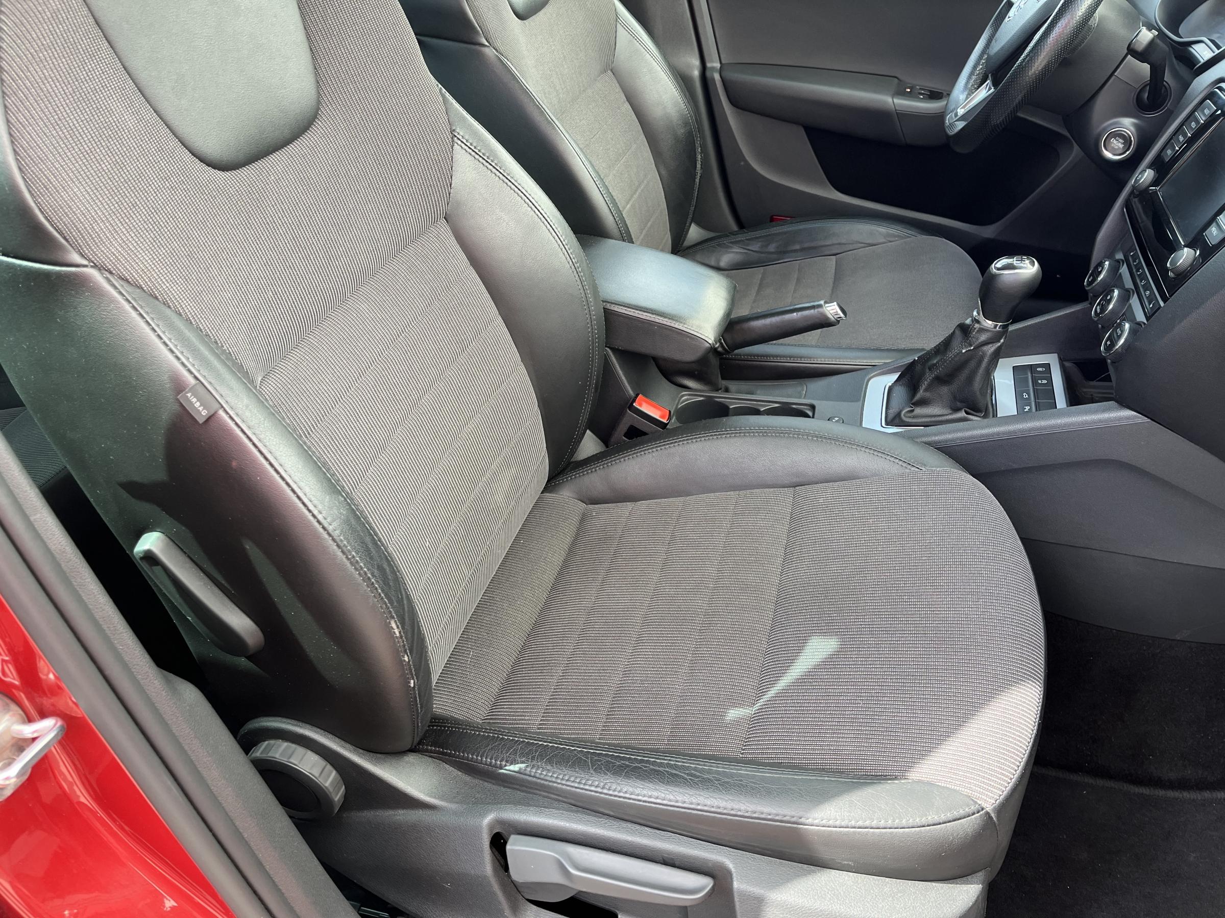 Škoda Octavia III, 2015 - pohled č. 12