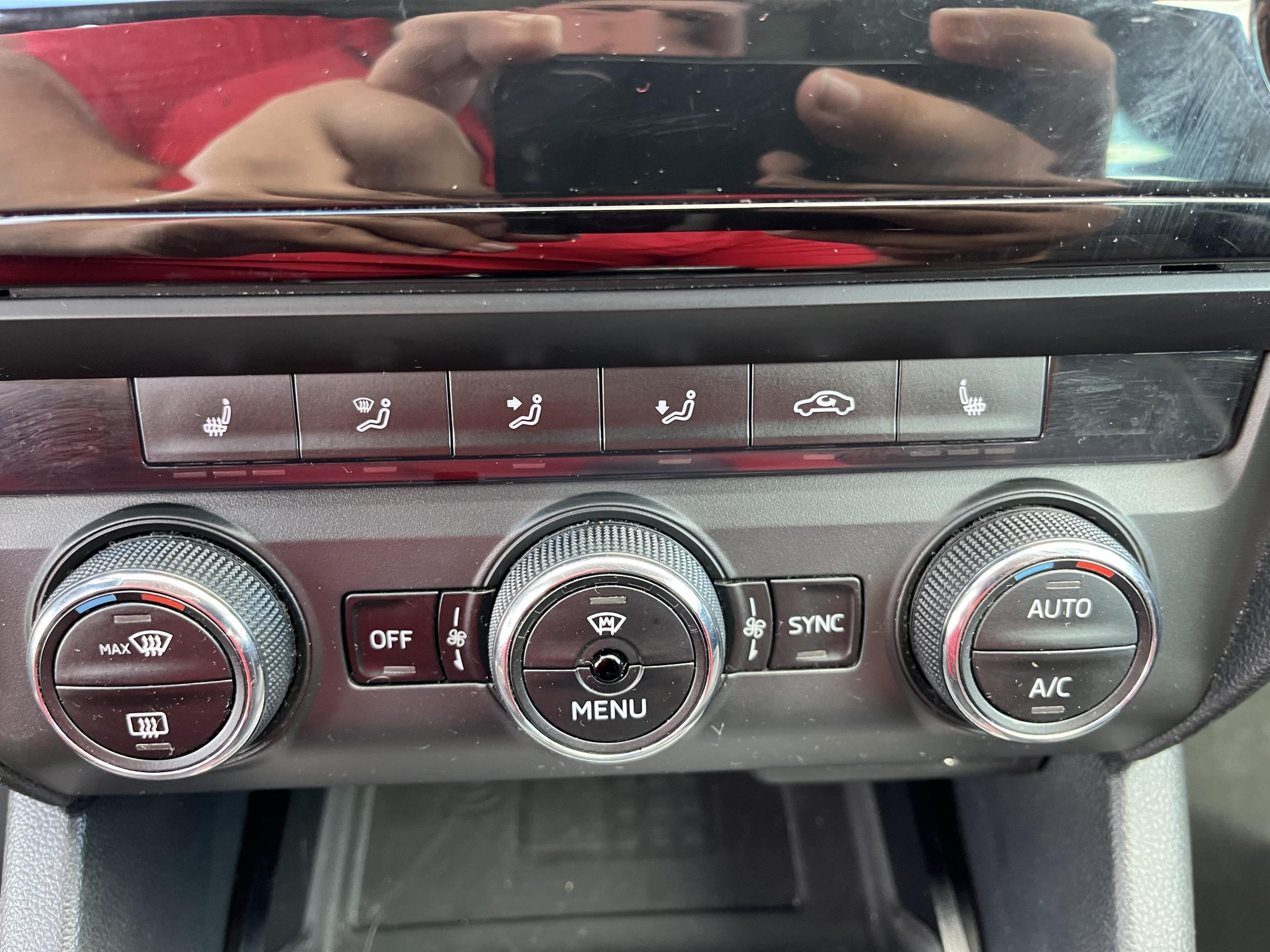 Škoda Octavia III, 2015 - pohled č. 17