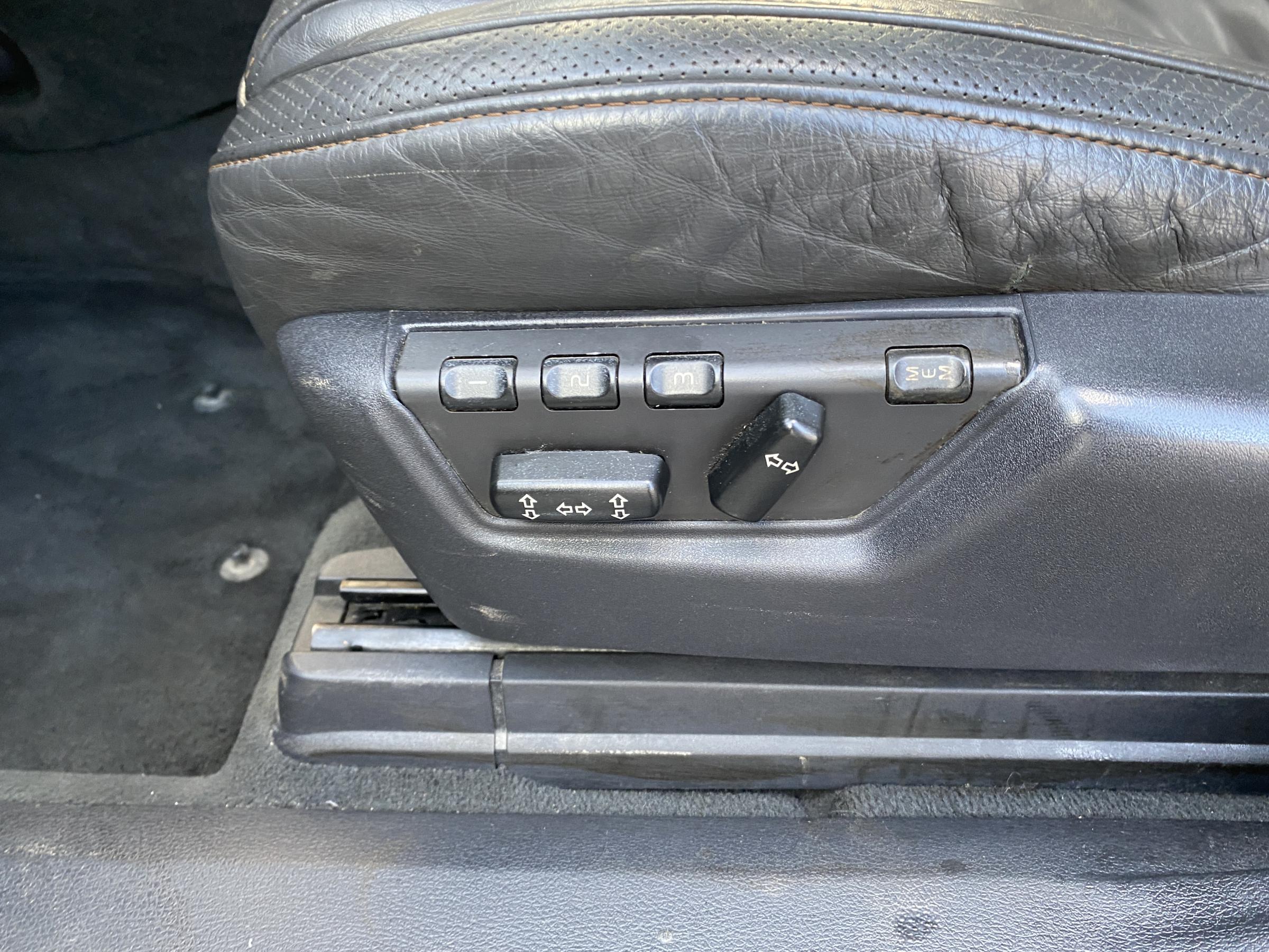 Volvo XC90, 2008 - pohled č. 14