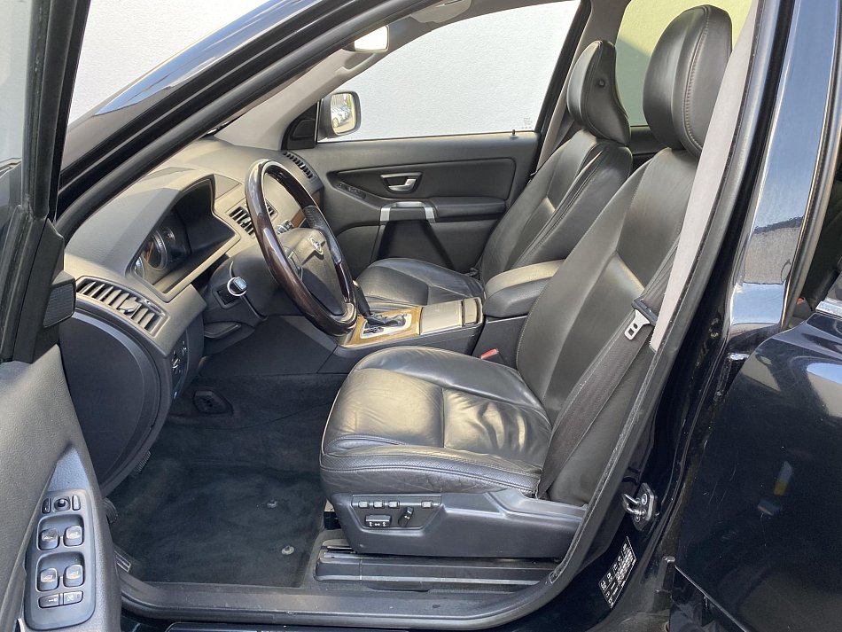 Volvo XC90 2.4 D Summum AWD