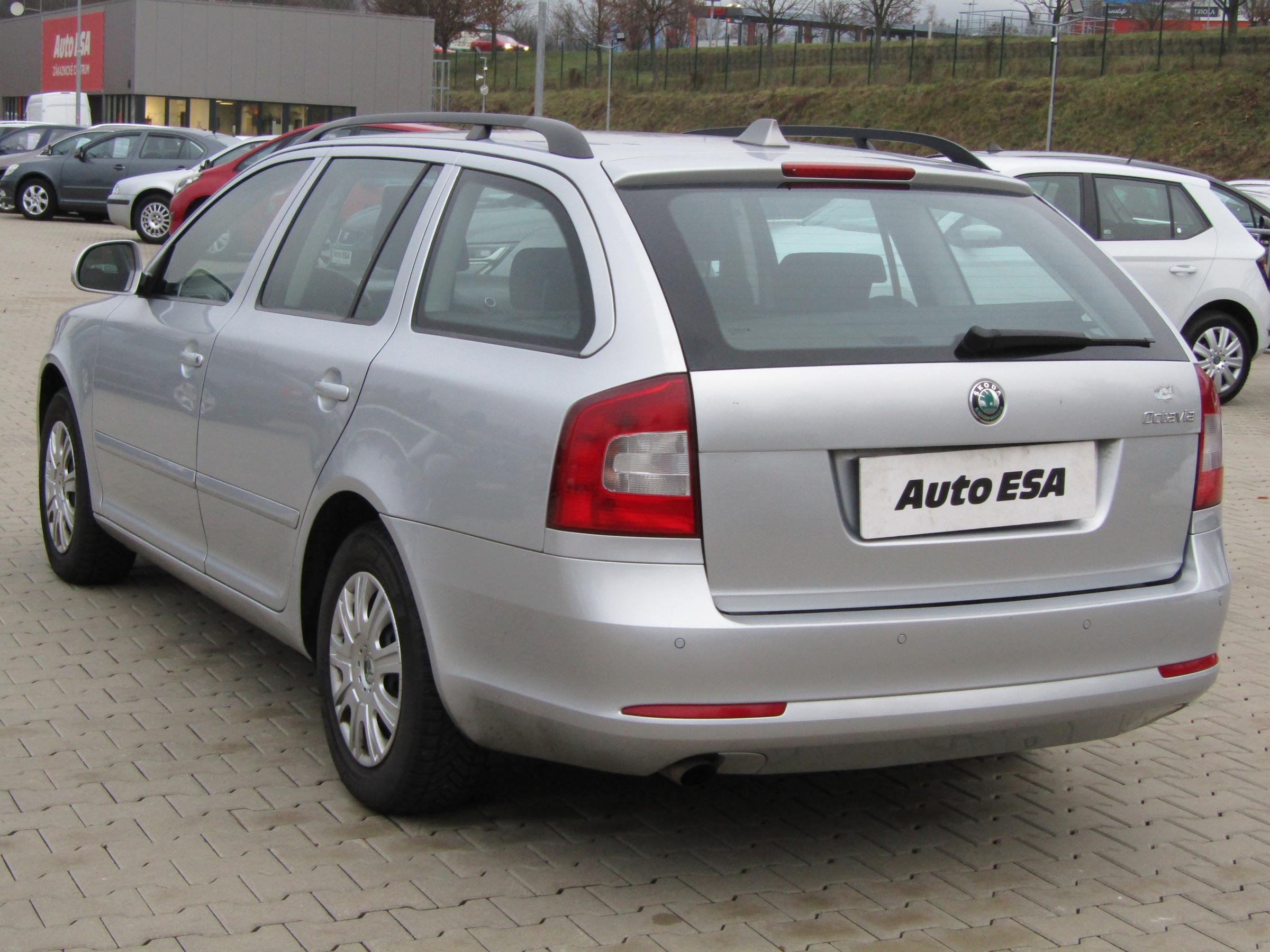 Škoda Octavia, 2013 - pohled č. 4