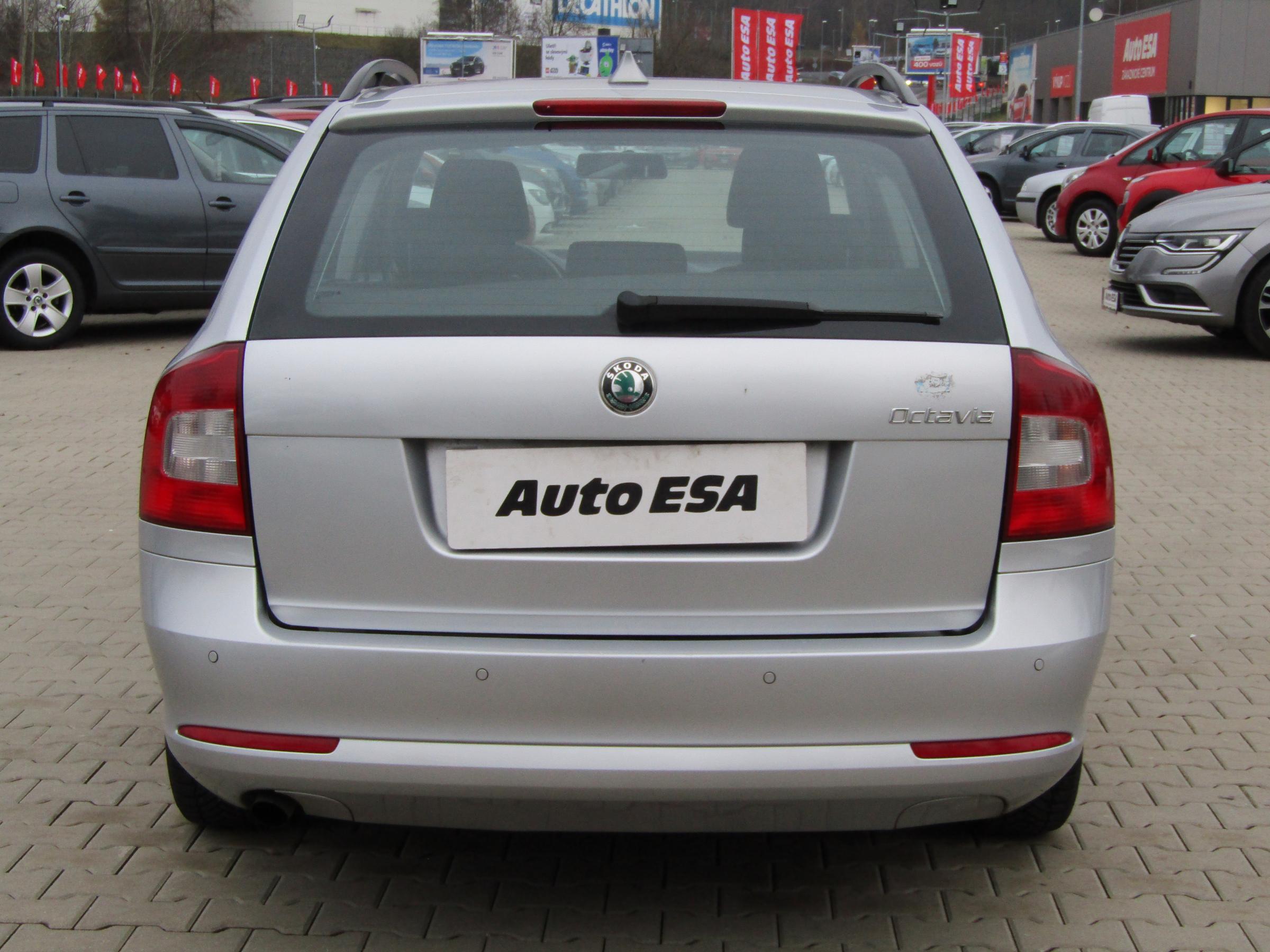 Škoda Octavia, 2013 - pohled č. 5