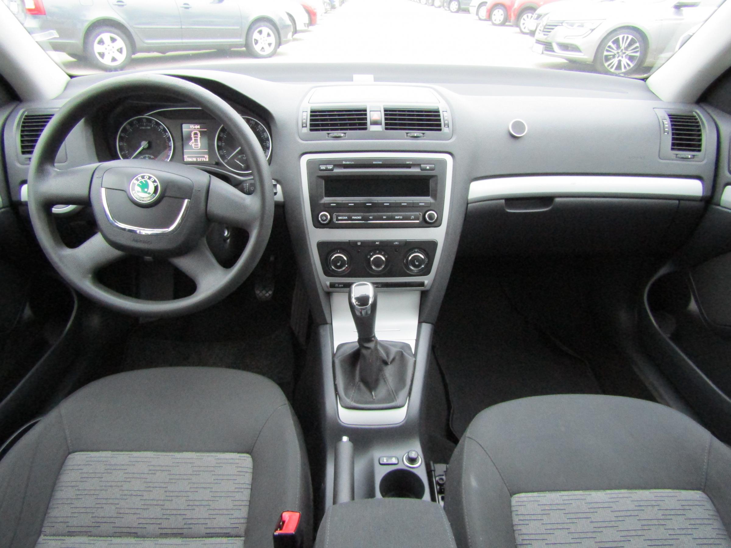 Škoda Octavia, 2013 - pohled č. 8