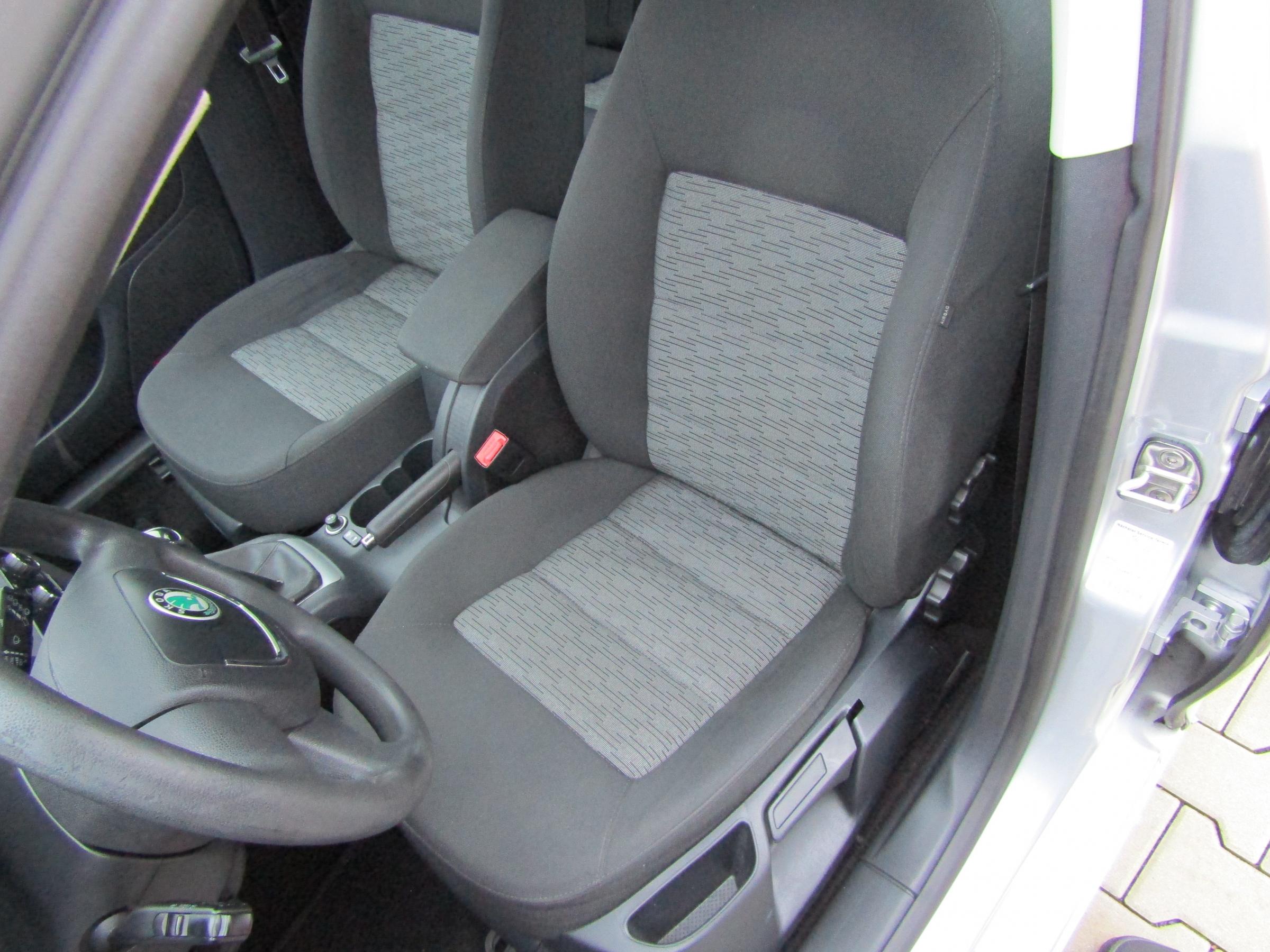 Škoda Octavia, 2013 - pohled č. 9