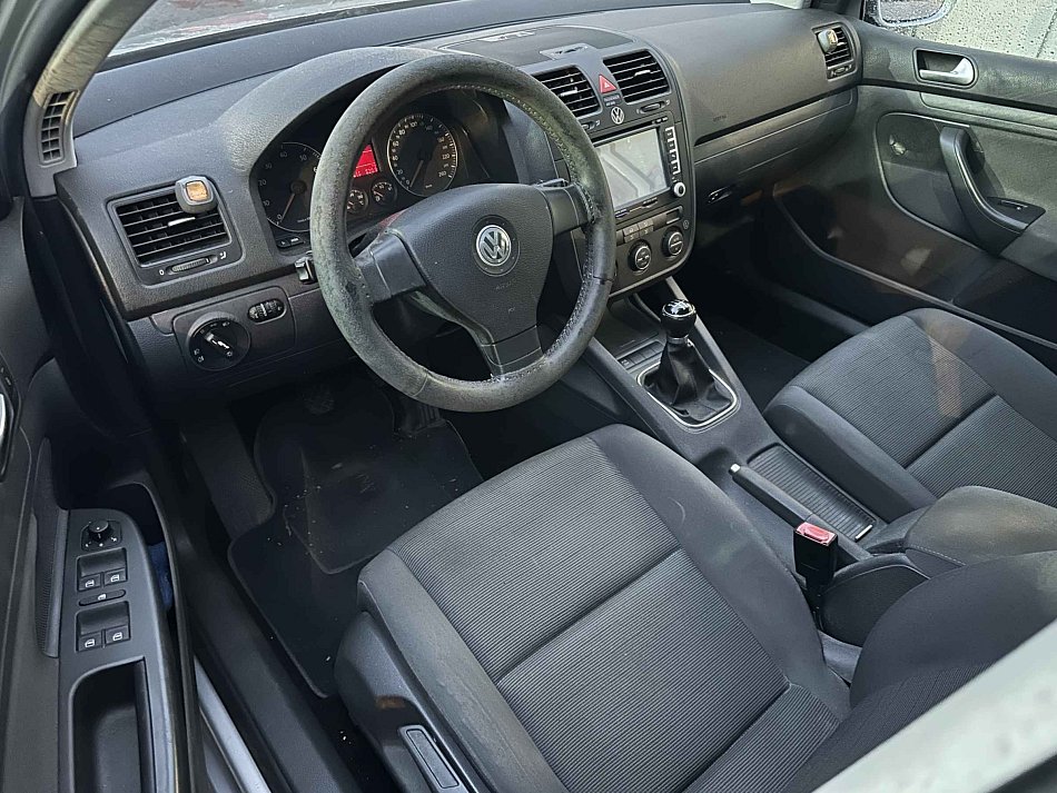 Volkswagen Golf 1.6i Trendline