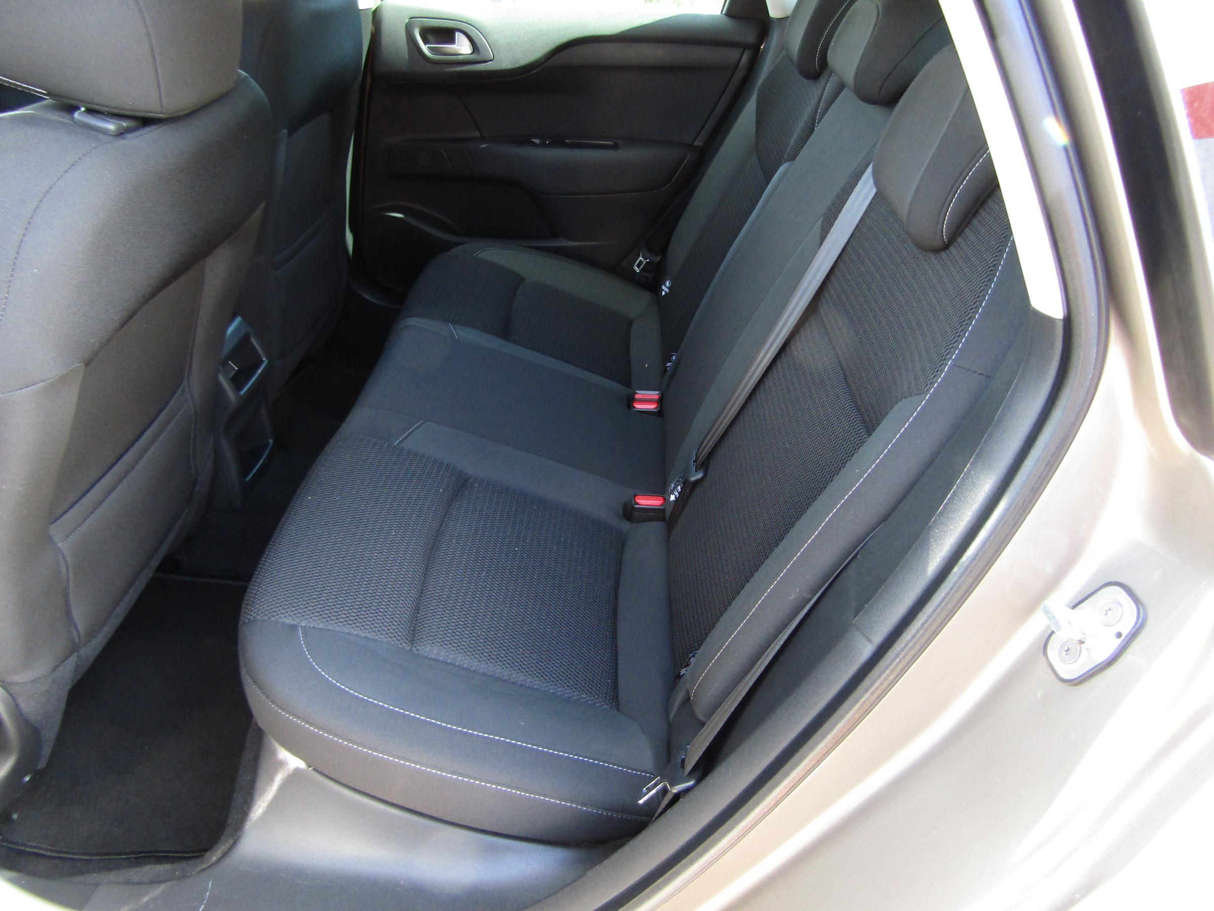 Citroën C4, 2015 - pohled č. 11