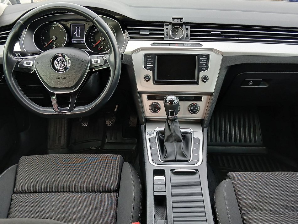 Volkswagen Passat 2.0TDi Business