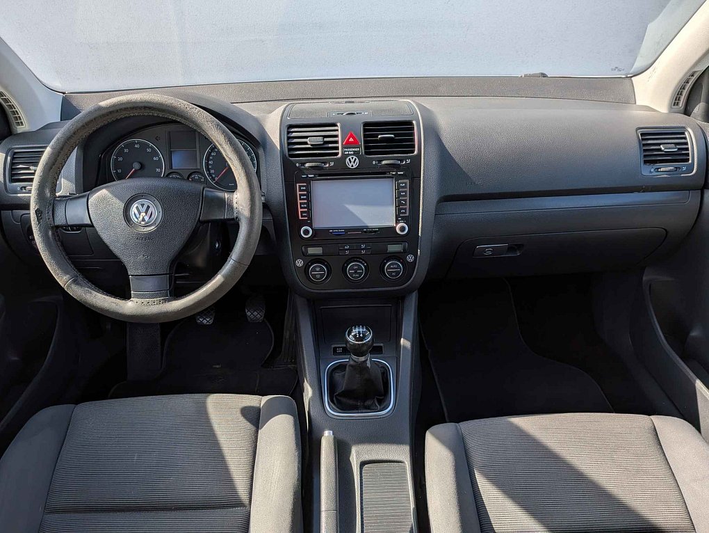 Volkswagen Golf 1.6i Trendline