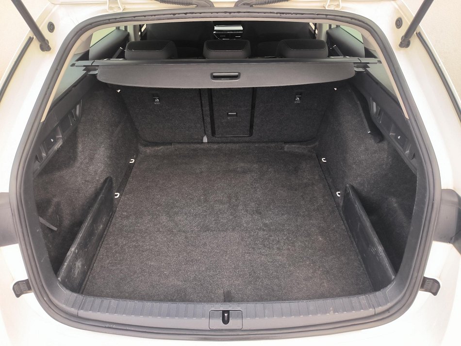 Škoda Octavia IV 1.5TSi Style