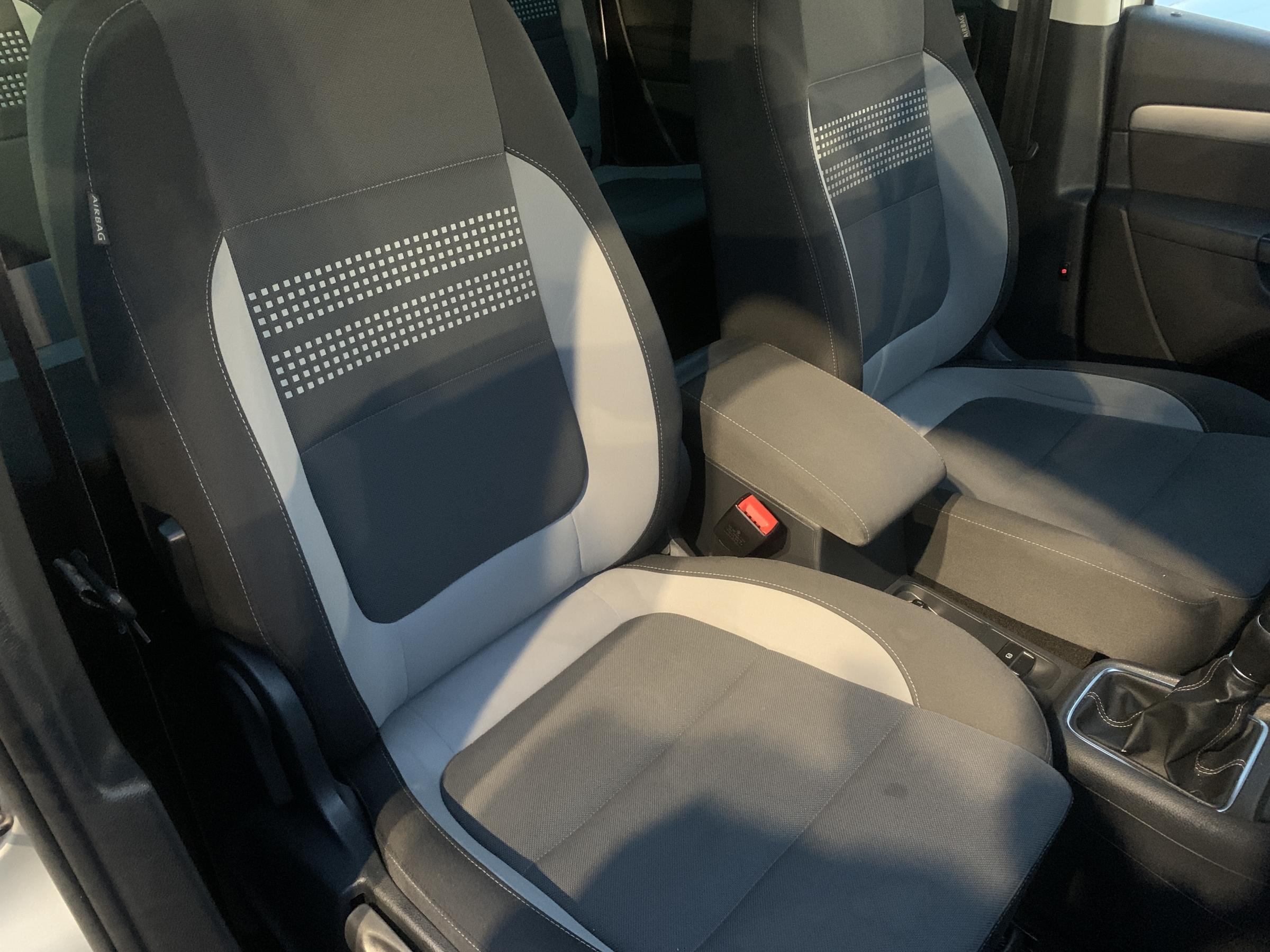 Volkswagen Sharan, 2013 - pohled č. 12