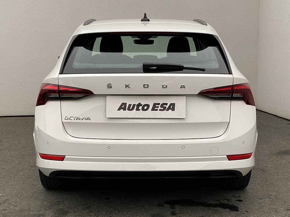 Škoda Octavia IV 2.0 TDi Ambition