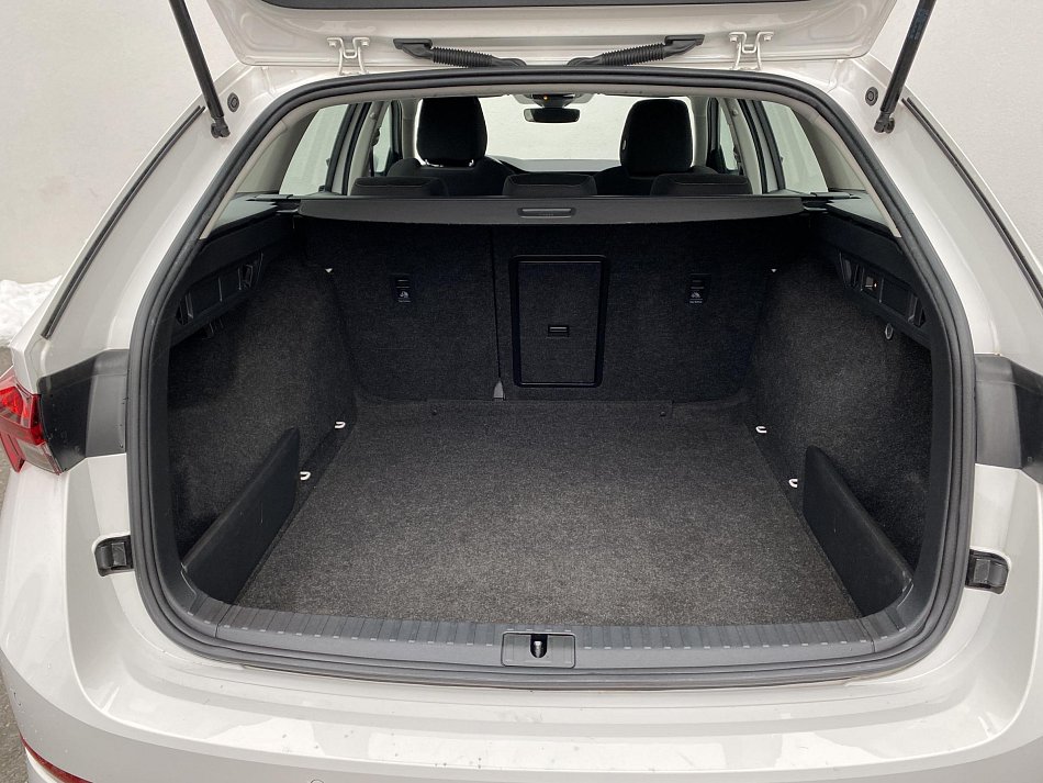 Škoda Octavia IV 2.0 TDi Ambition