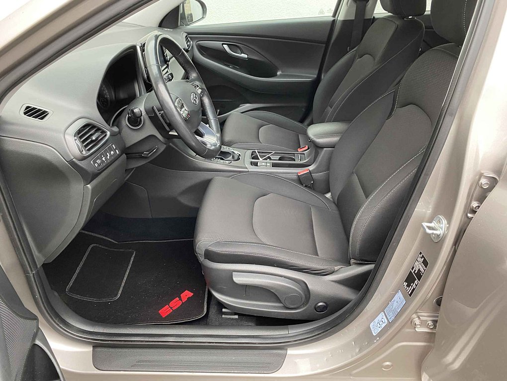 Hyundai I30 1.4 i 