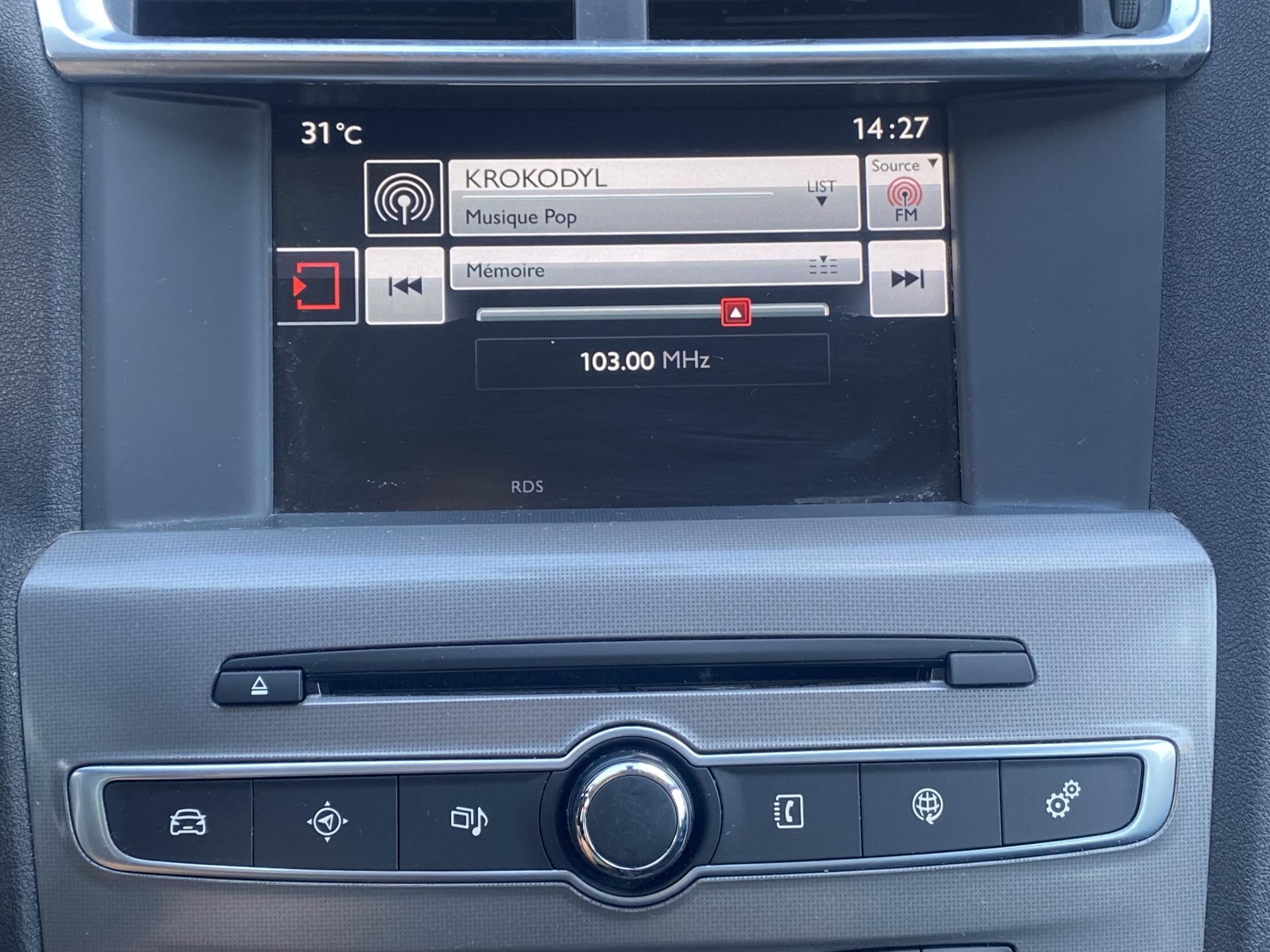 Citroën C4, 2015 - pohled č. 17