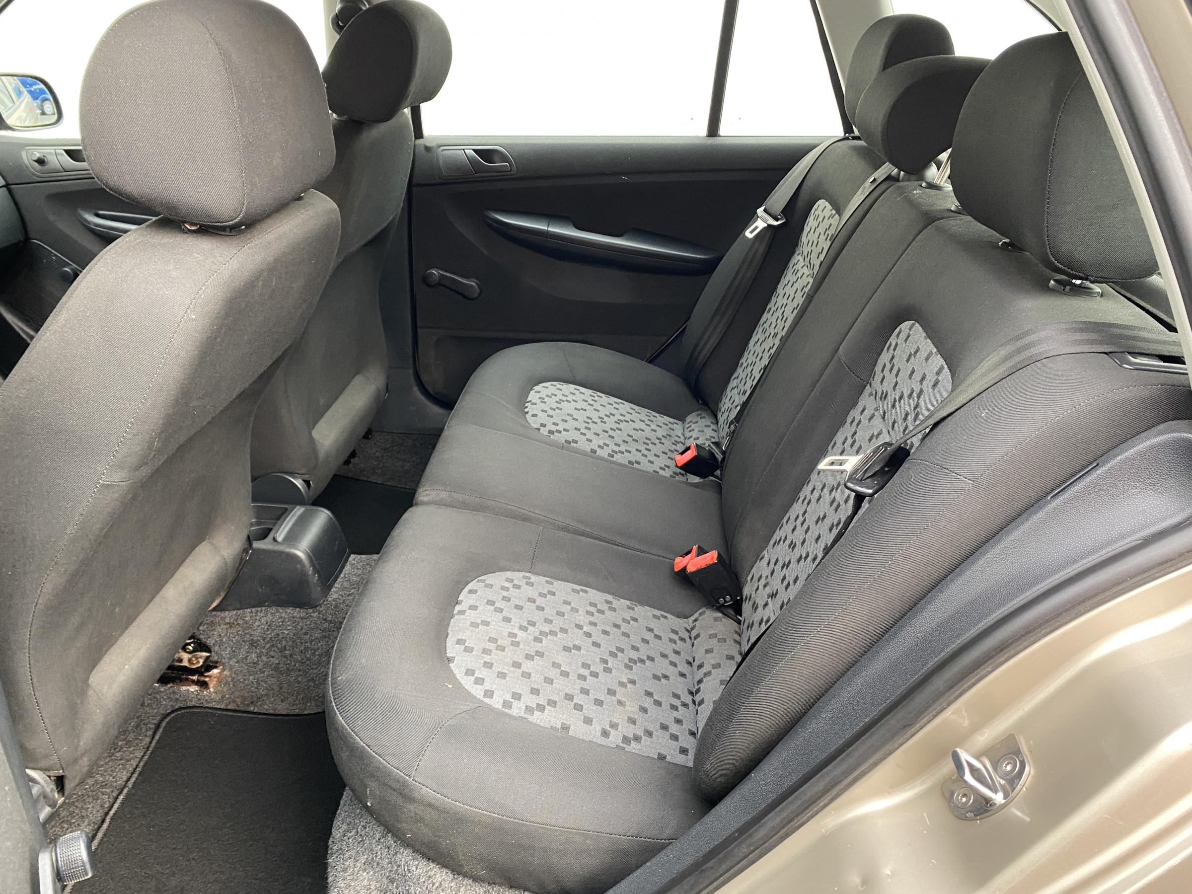 Škoda Fabia I, 2004 - pohled č. 10