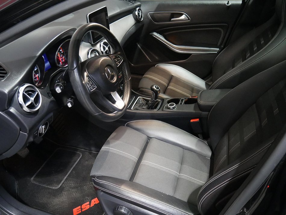 Mercedes-Benz GLA 2.2d  GLA200d