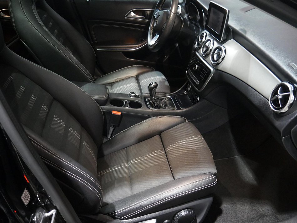 Mercedes-Benz GLA 2.2d  GLA200d