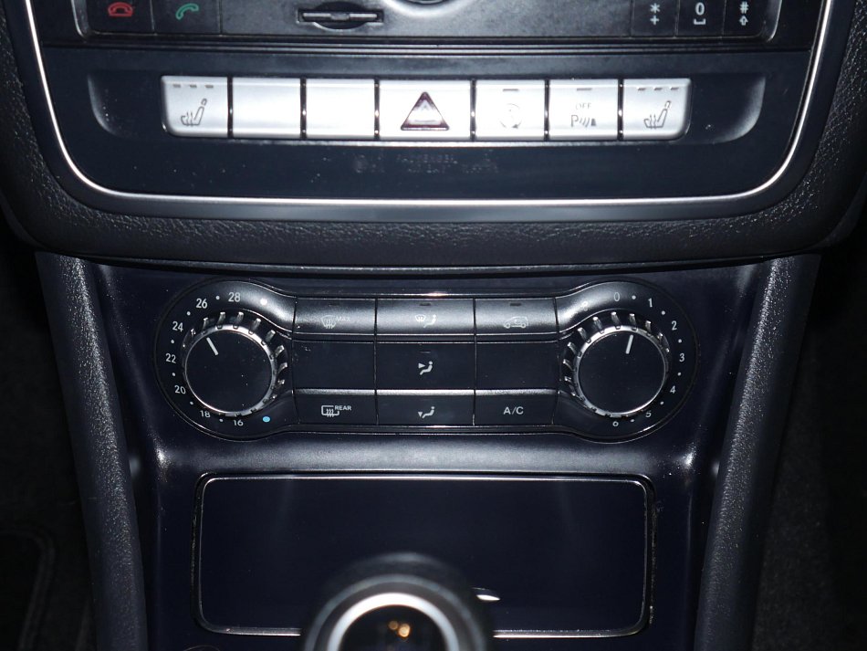 Mercedes-Benz GLA 2.2d  GLA200d