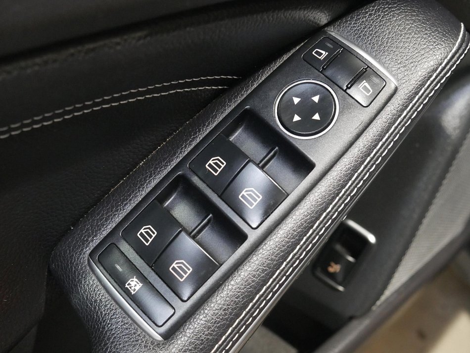 Mercedes-Benz GLA 2.2d  GLA200d