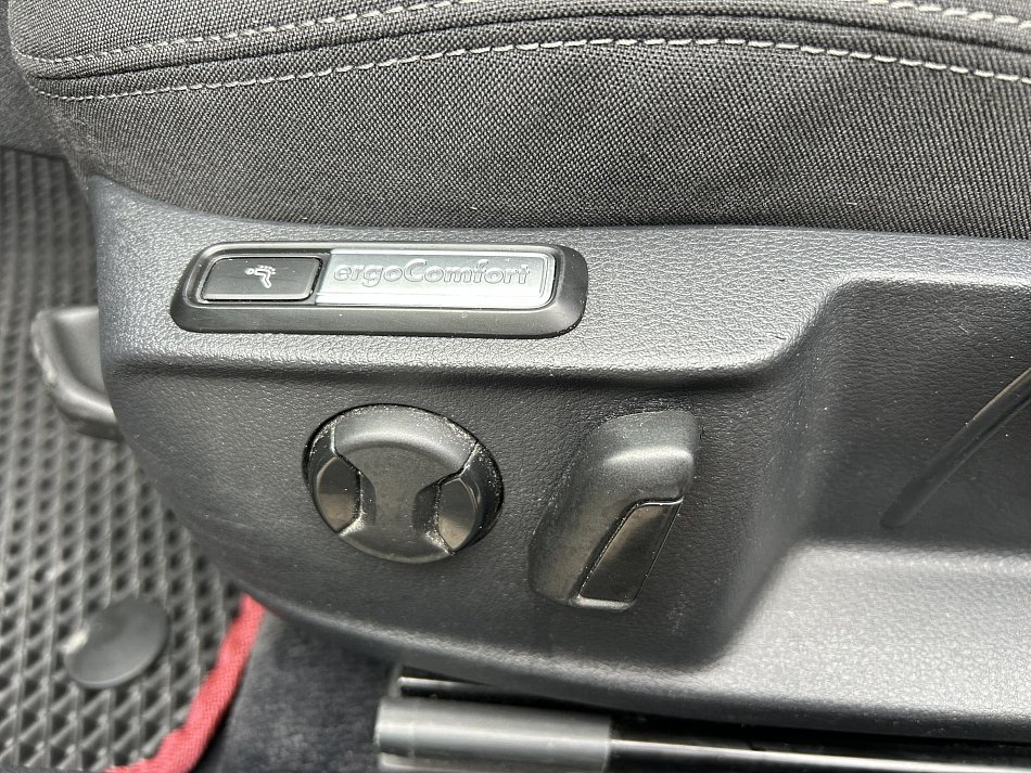 Volkswagen Passat 2.0TDi  4x4